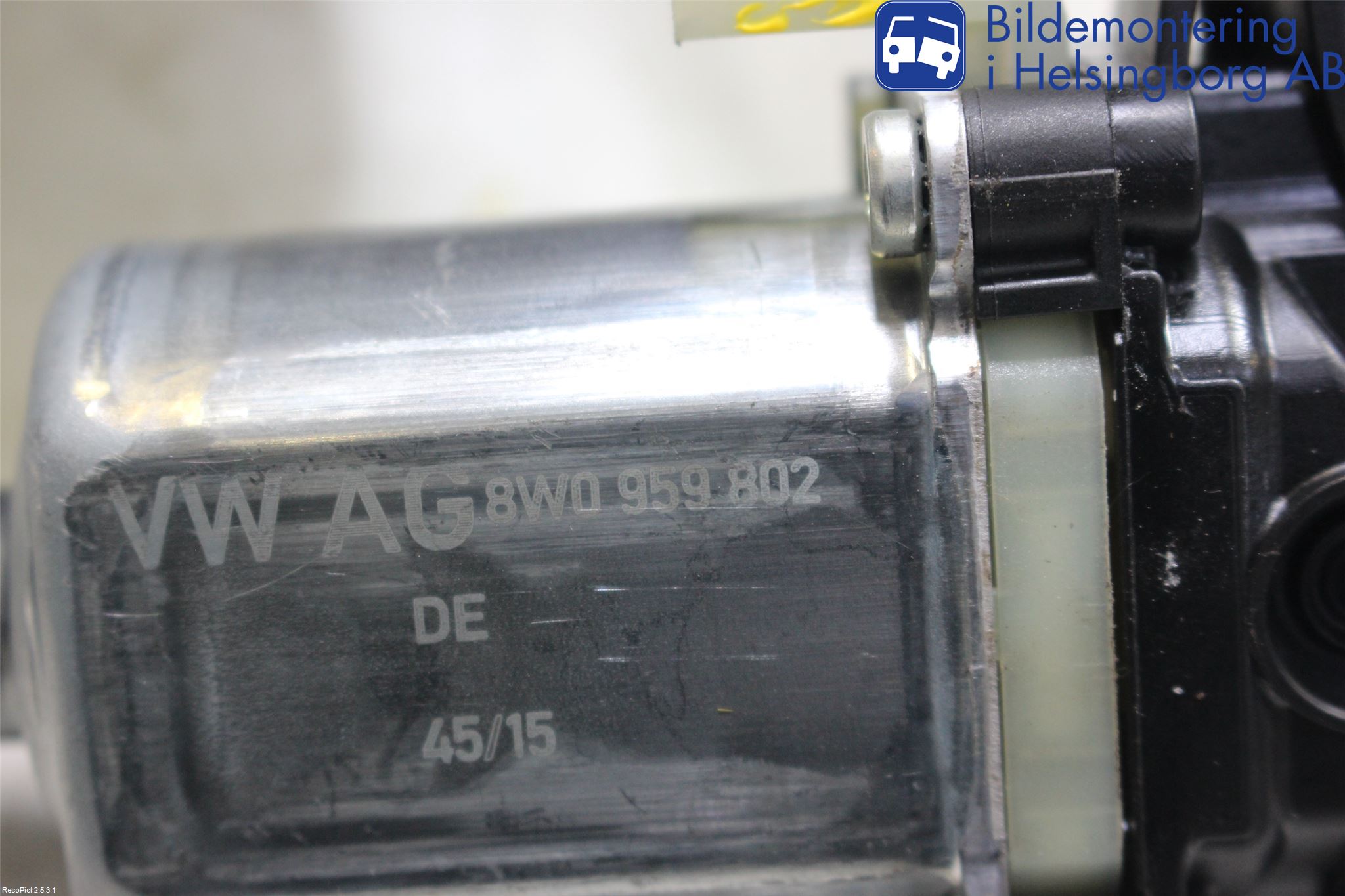 Audi A4/S4 B9 16-19 Fönsterhissmotor