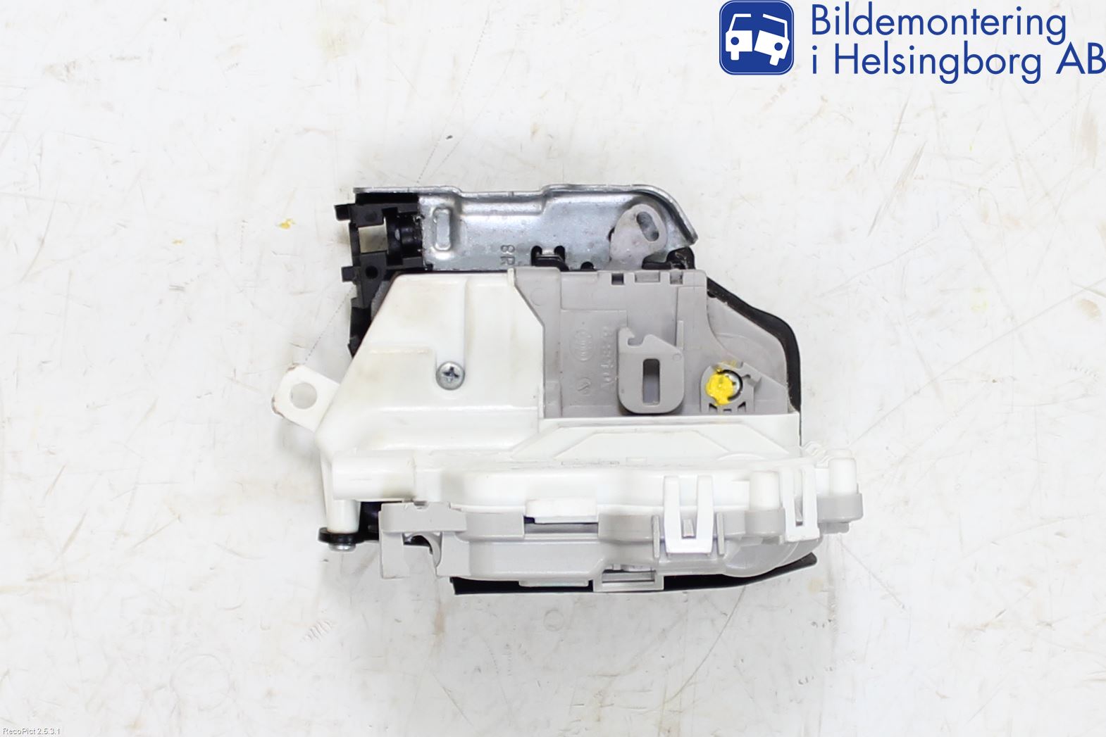 Audi A4/S4 B9 16-19 Centrallåsmotor Höger