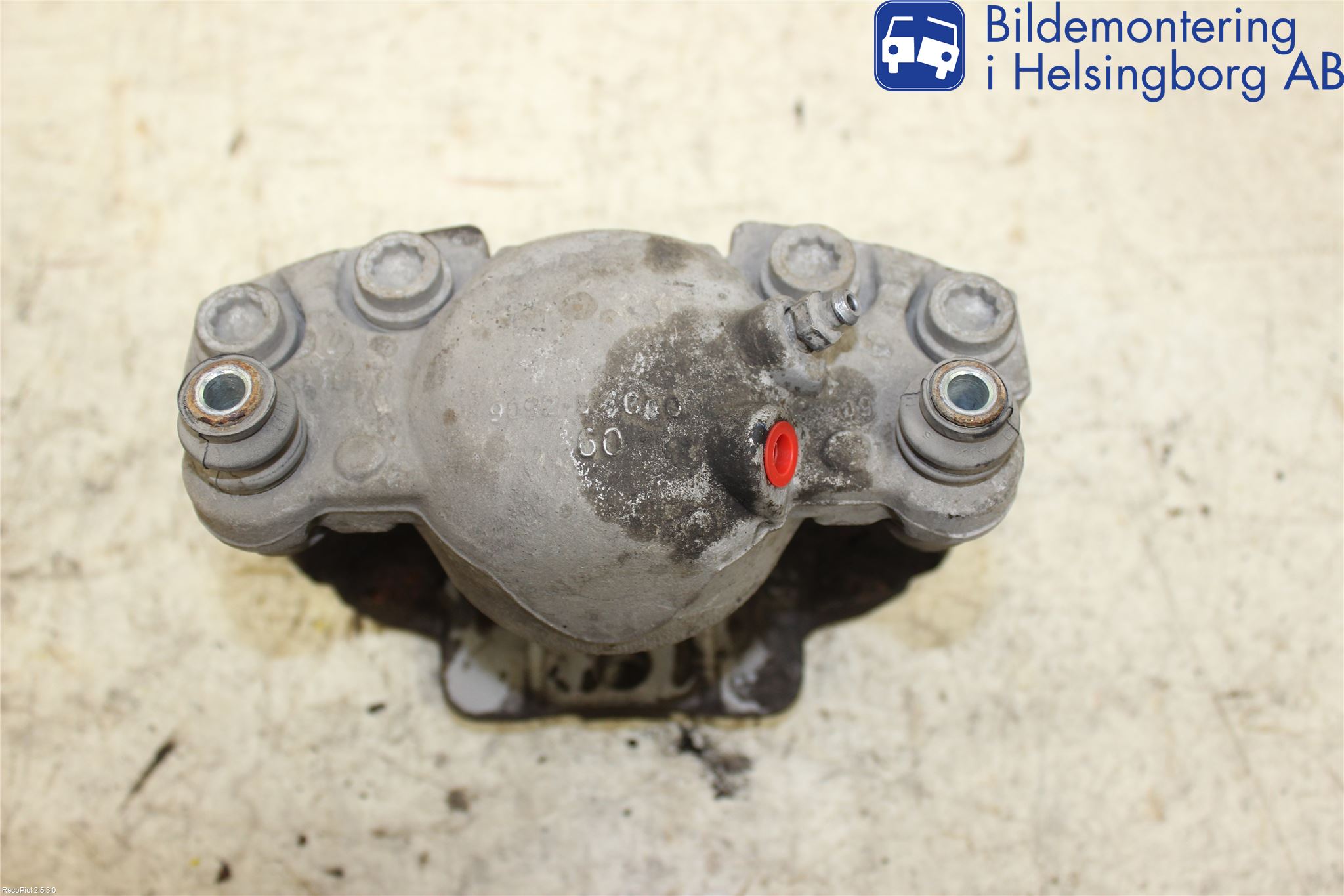 Audi Q5 09-16 Bromsok Fram Vänster