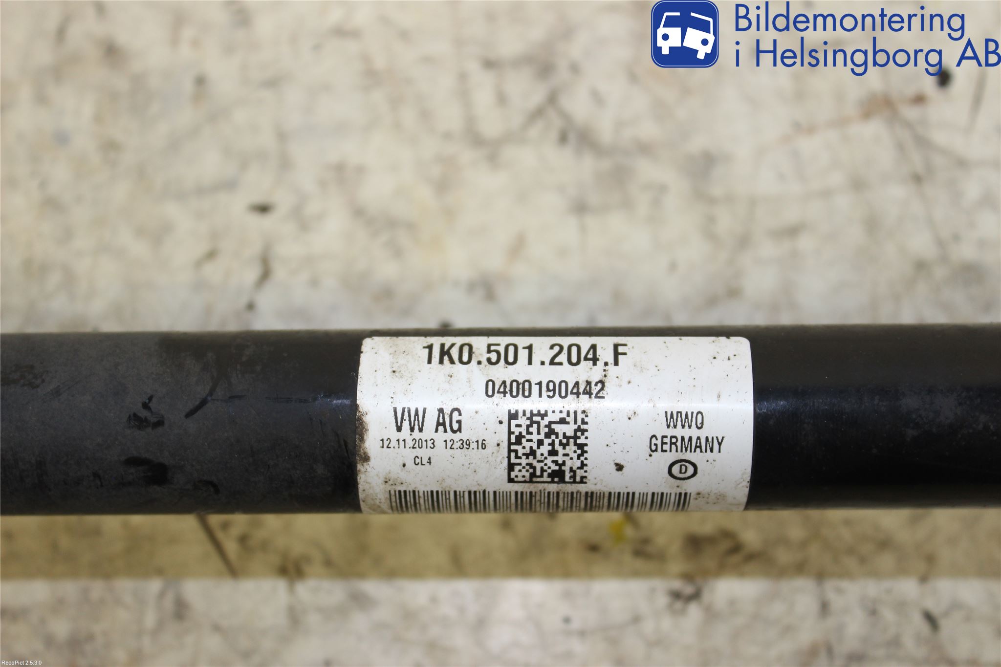 Skoda SUPERB 09-15 Drivaxel Bak Höger