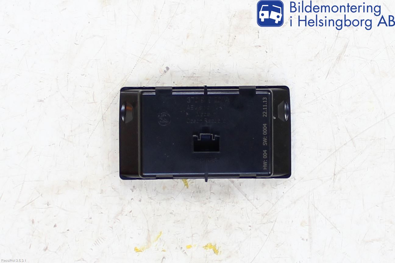 Skoda SUPERB 09-15 Instrument Klocka