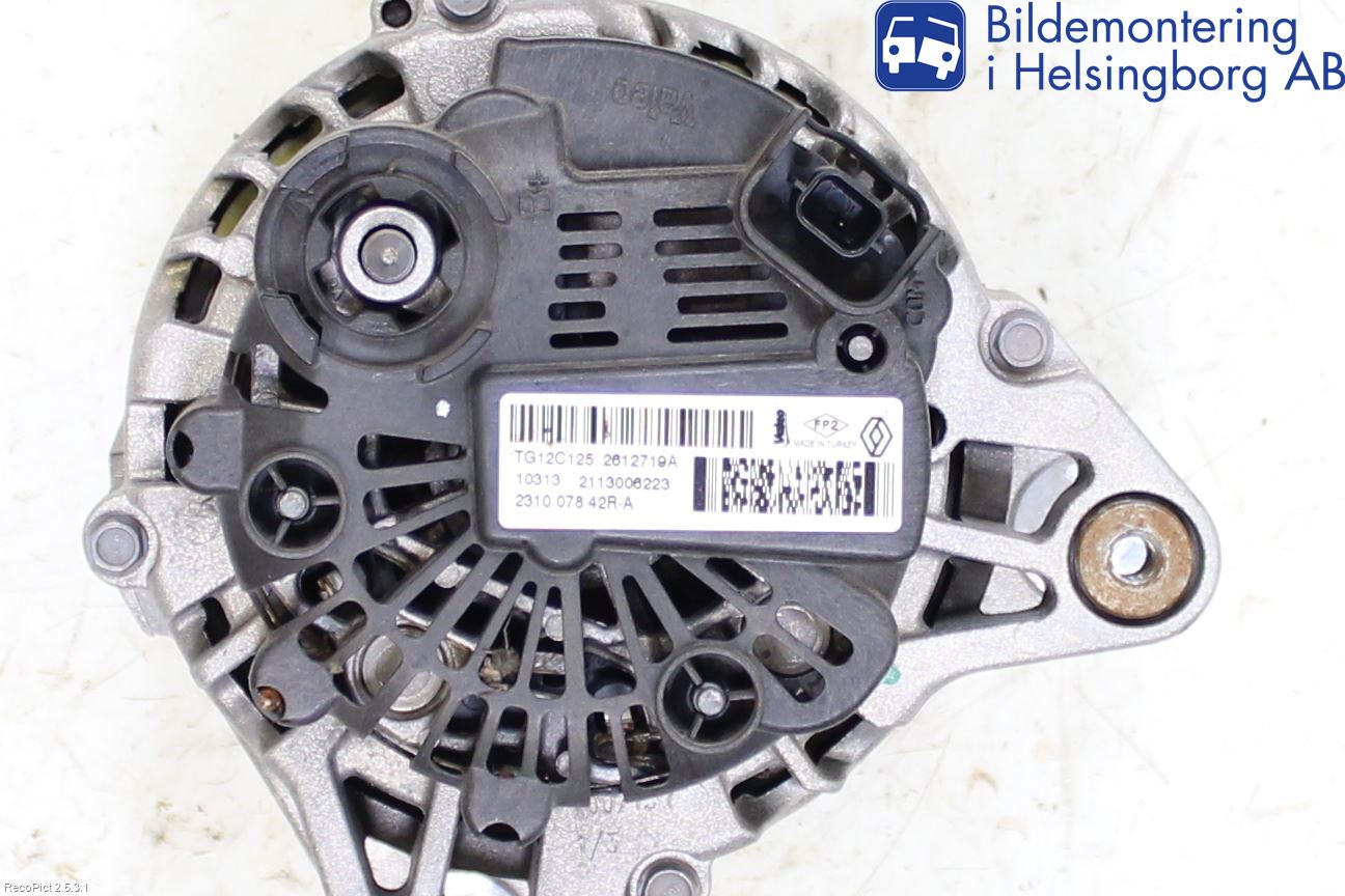 Renault CAPTUR 13-19 Generator