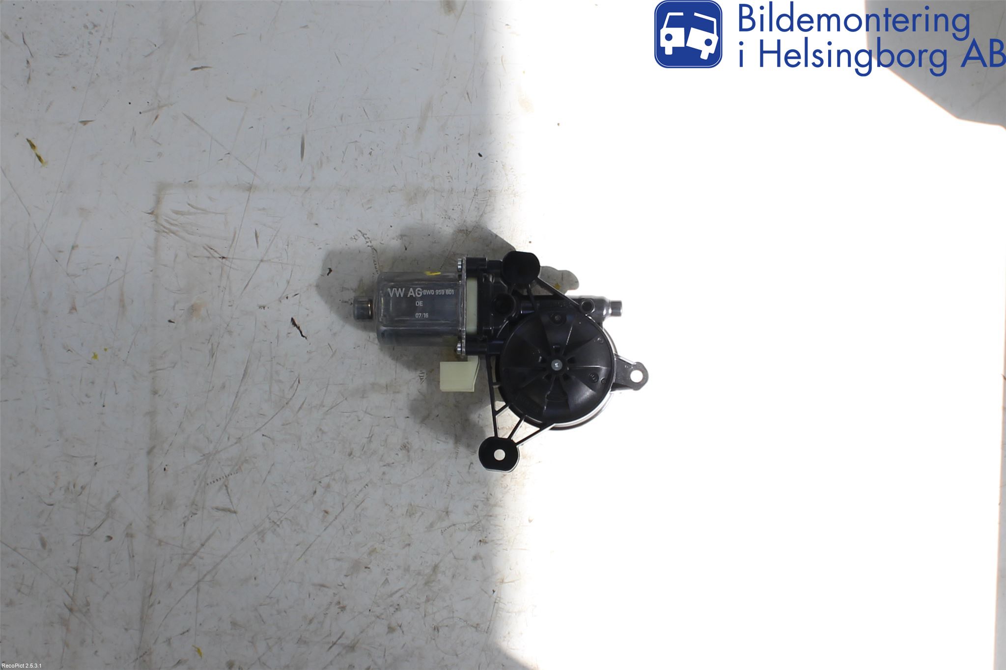 Audi A4/S4 B9 16-19 Fönsterhissmotor