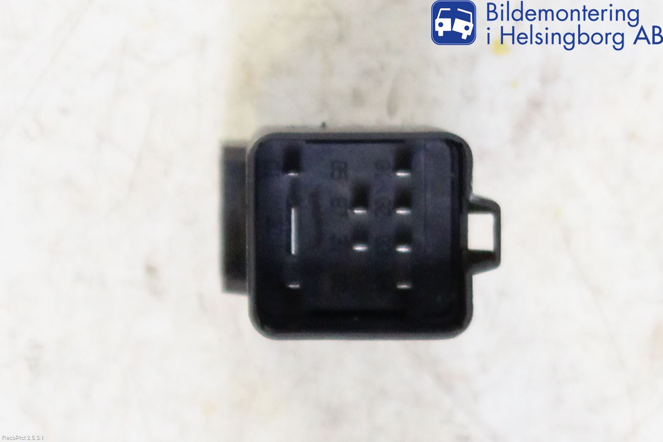 Audi A4/S4 B9 16-19 Relä Glödning Diesel