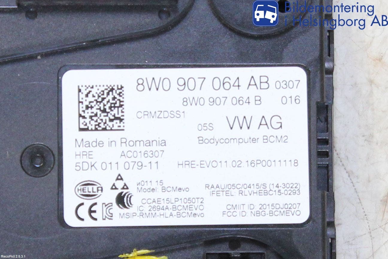 Audi A4/S4 B9 16-19 Komfort Styrdon