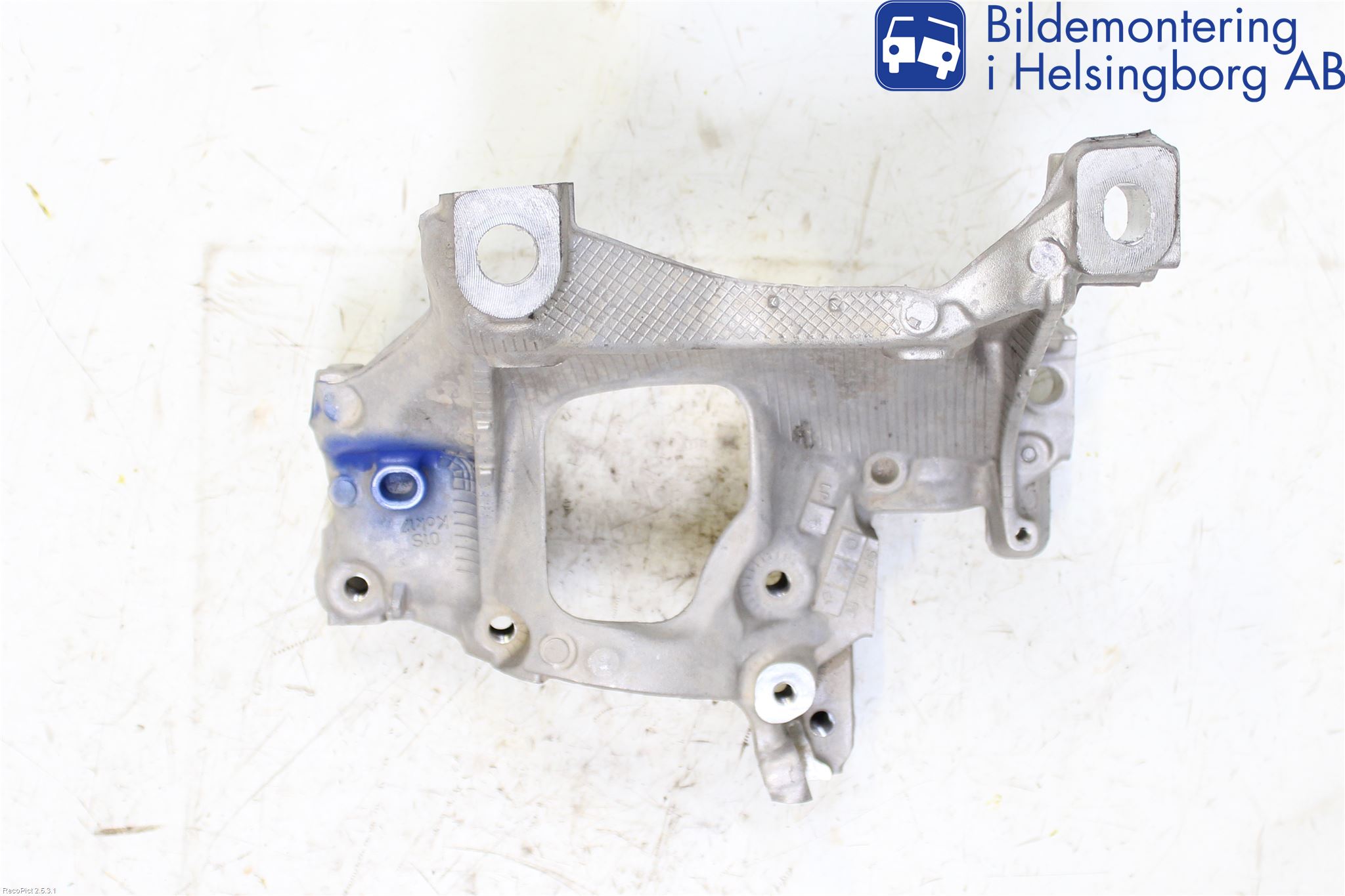 Audi A4/S4 B9 16-19 Framvagn Övrigt