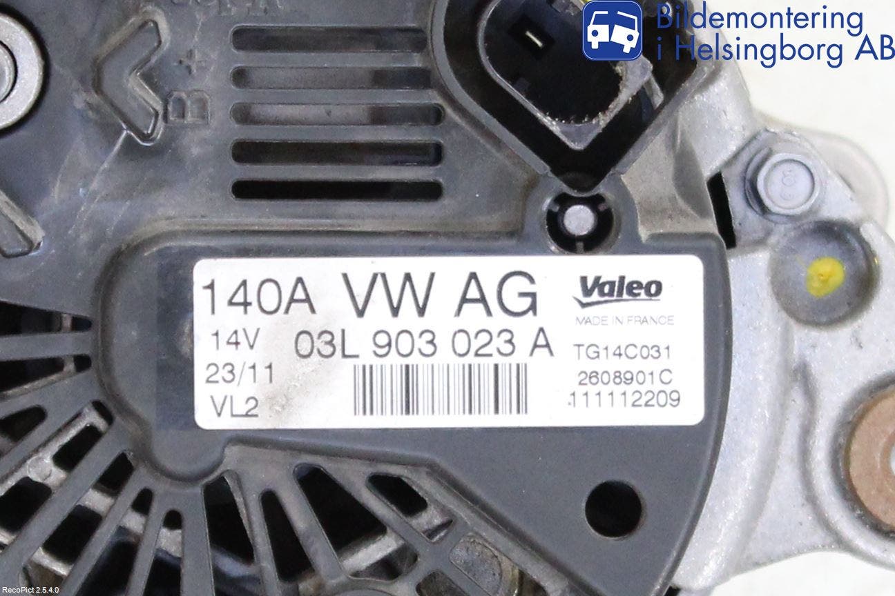 Volkswagen VW GOLF VI 09-13 Generator
