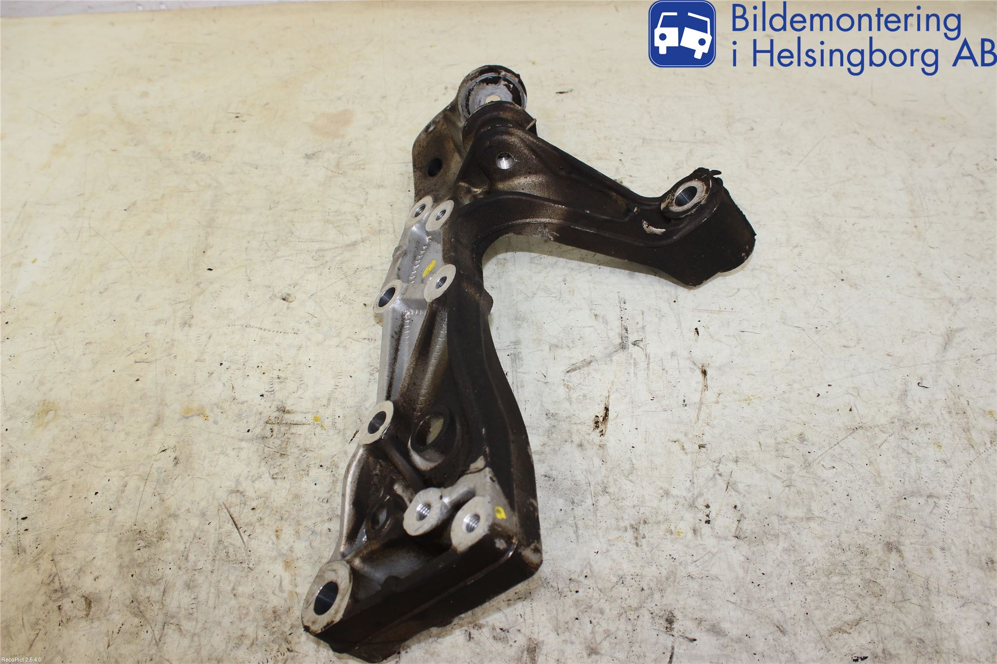 Audi A3/S3 05-13 Framvagn Övrigt