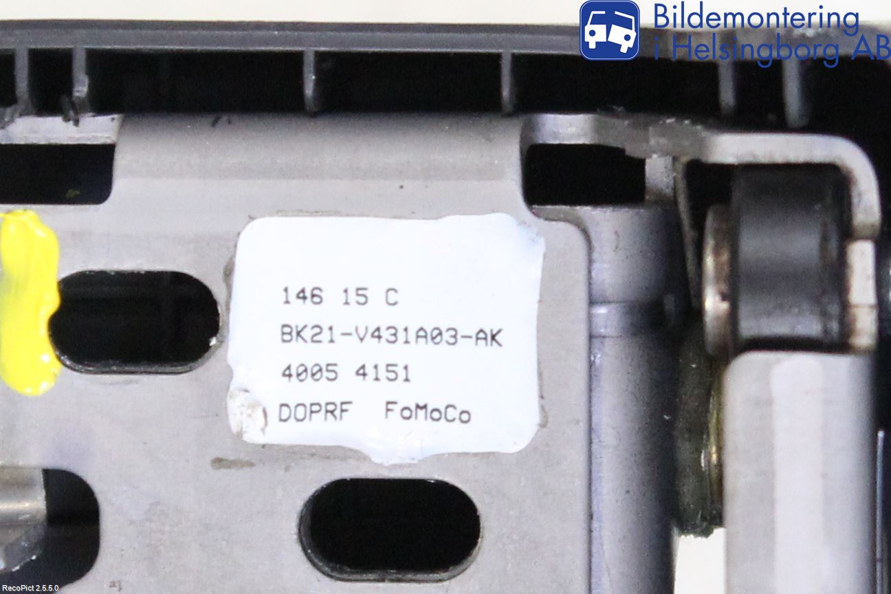 Ford TRANSIT SKÅP/BUSS 14-22 Låskista Baklucka