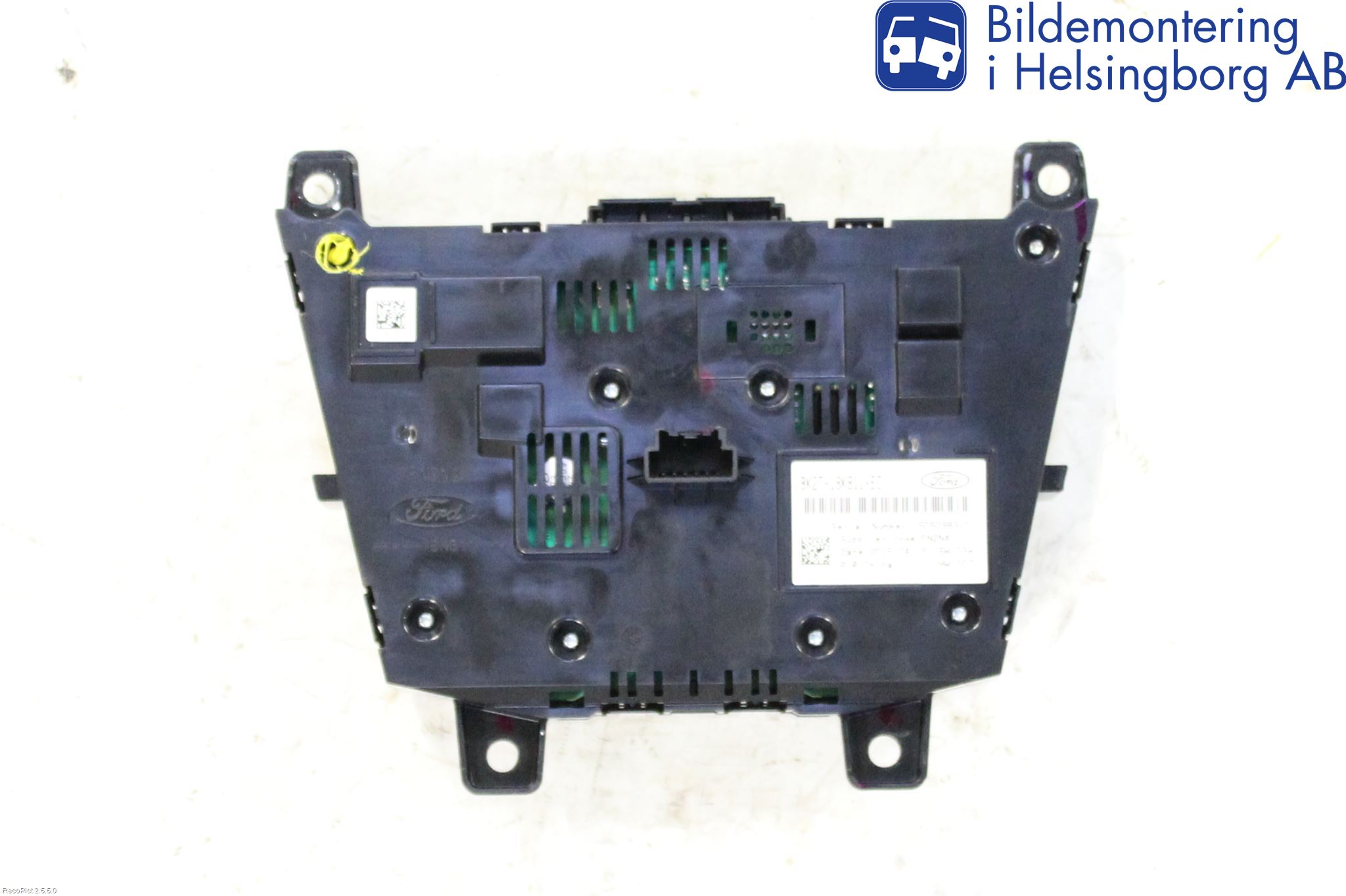 Ford TRANSIT SKÅP/BUSS 14-22 Cd Radio - Multimediapanel