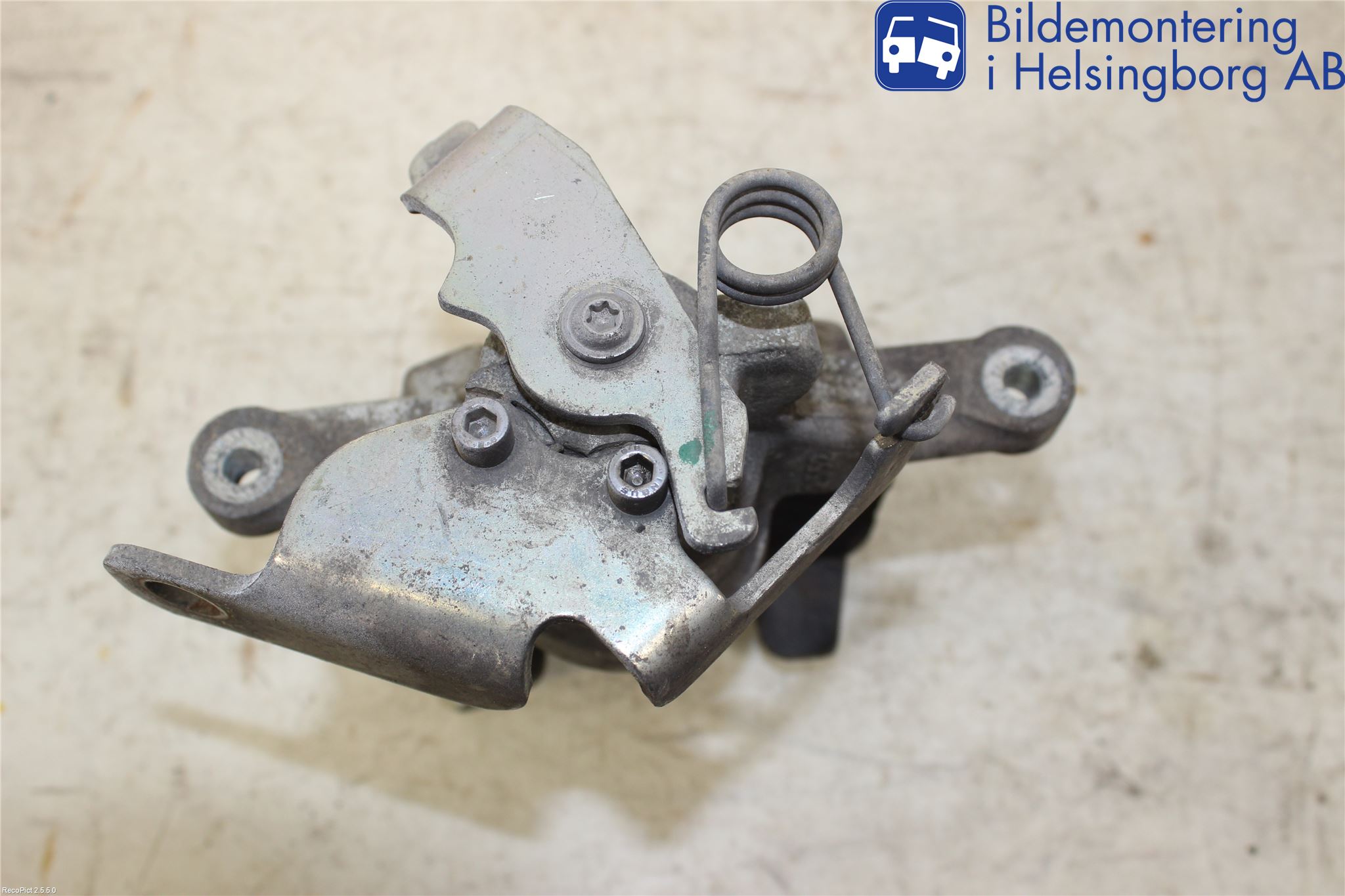 Ford TRANSIT SKÅP/BUSS 14-22 Bromsok Bak Höger