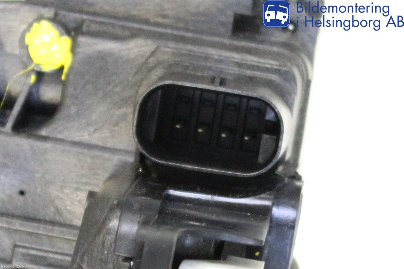 Mercedes-Benz MB C-KLASS (W205) 14-21 Centrallåsmotor Höger