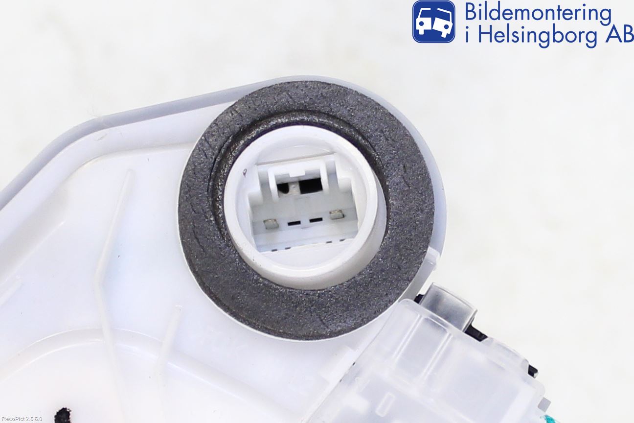 Peugeot 108 15-22 Centrallåsmotor Vänster