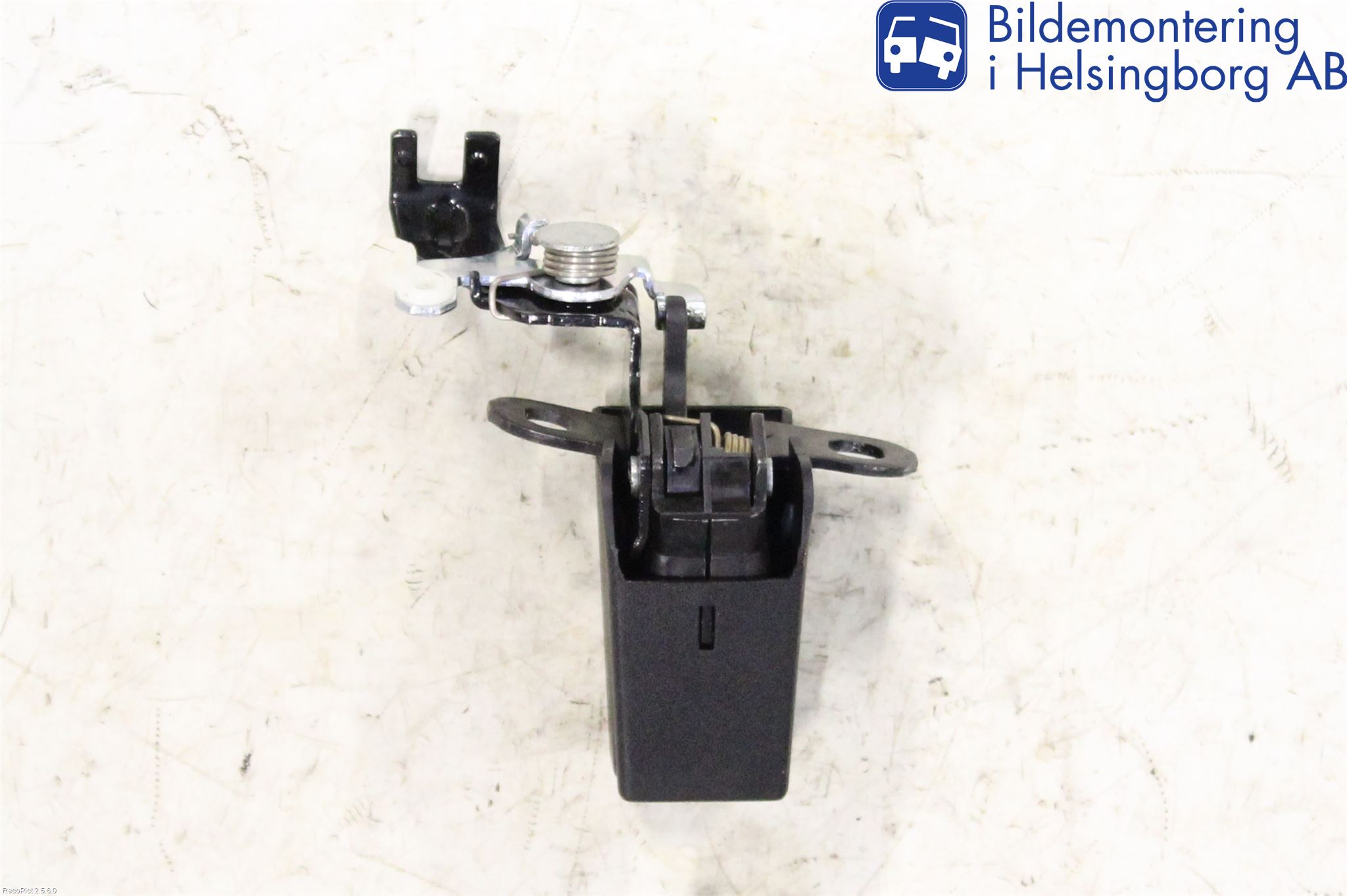 Volkswagen VW CADDY 11-15 Låskista Baklucka