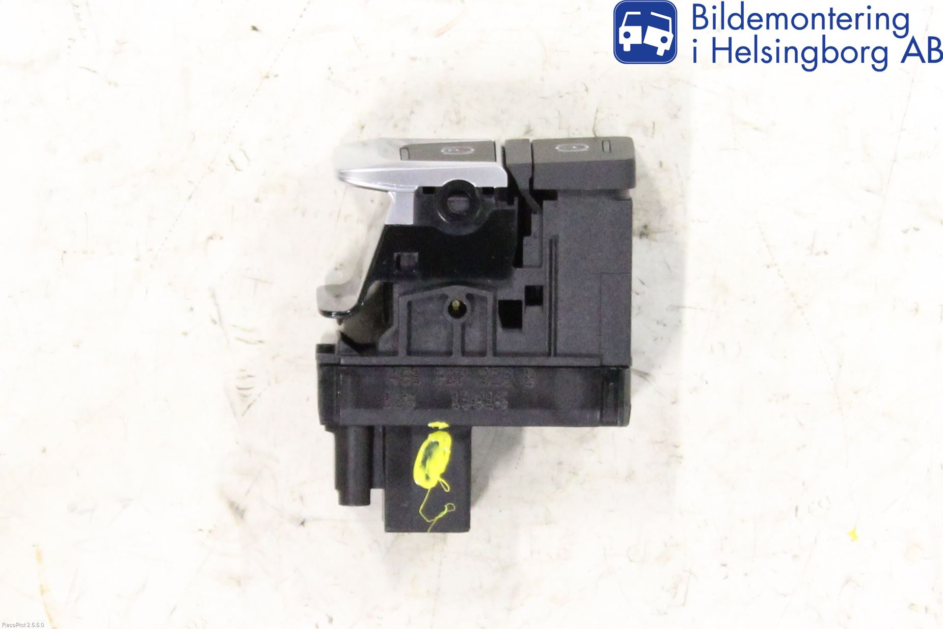 Audi A6 ALLROAD 12-18 Strömställare Parkeringsbroms