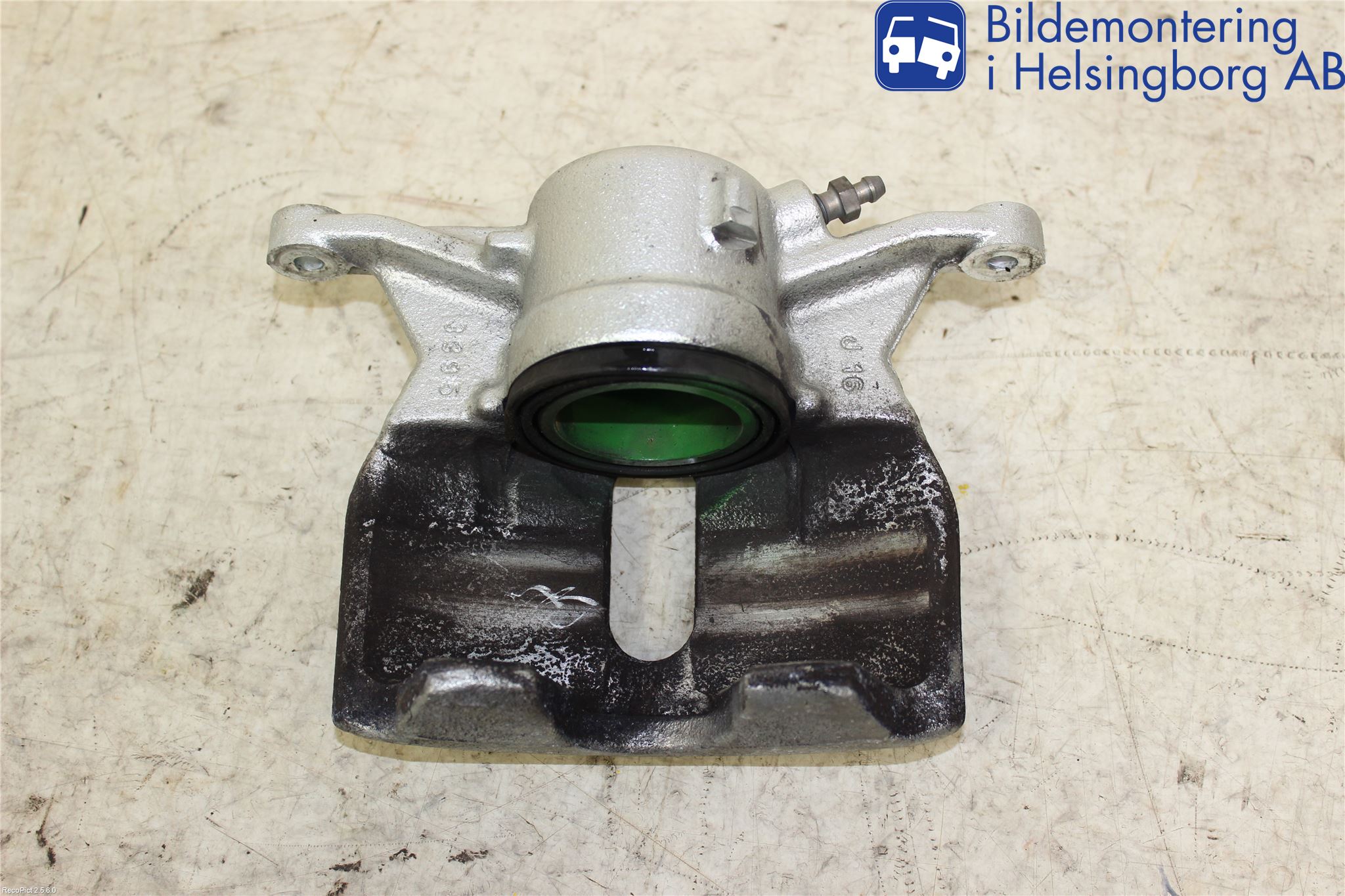 Audi A3/S3 8V 13-20 Bromsok Fram Höger