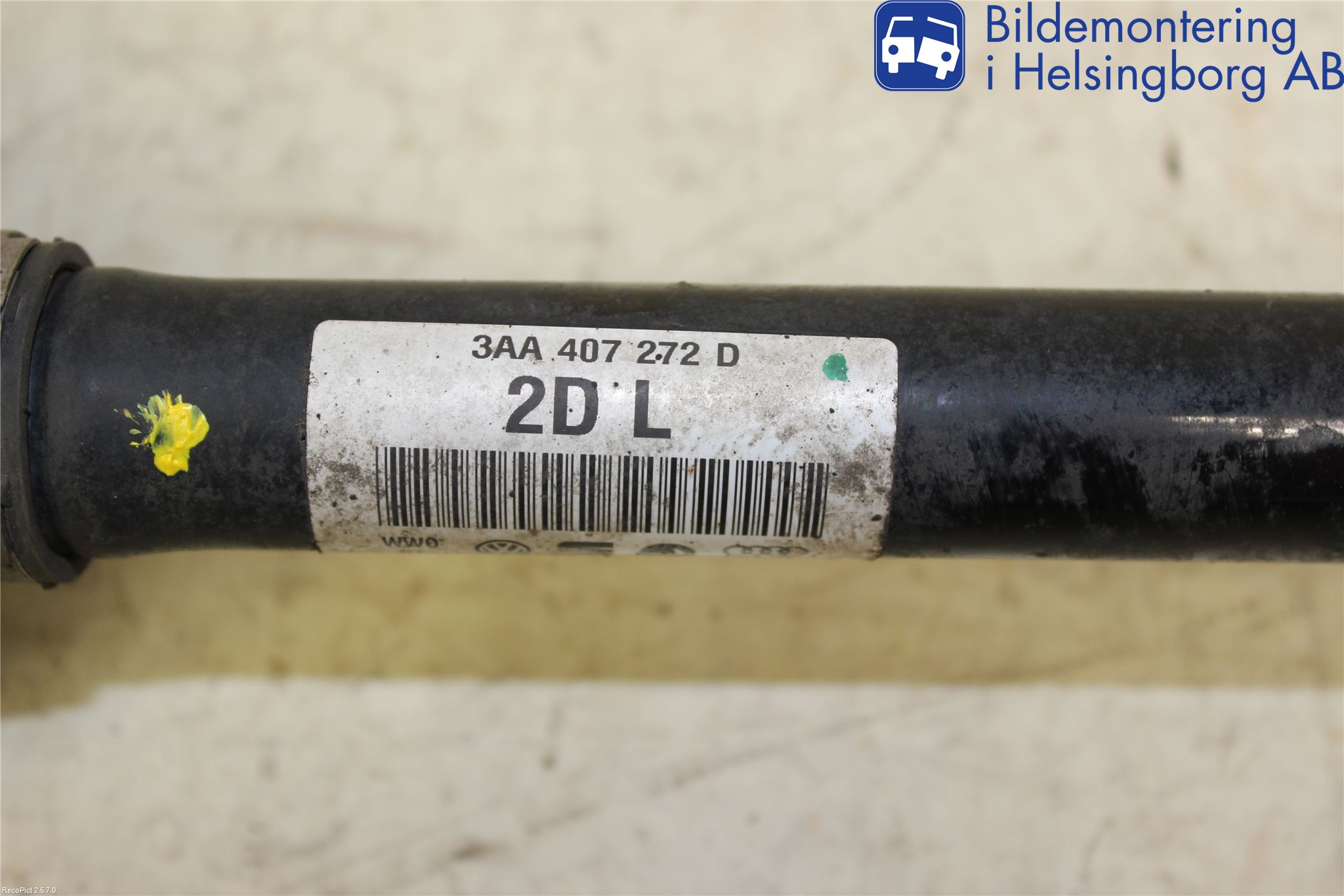 Volkswagen VW PASSAT 15-19 Drivaxel Fram Höger