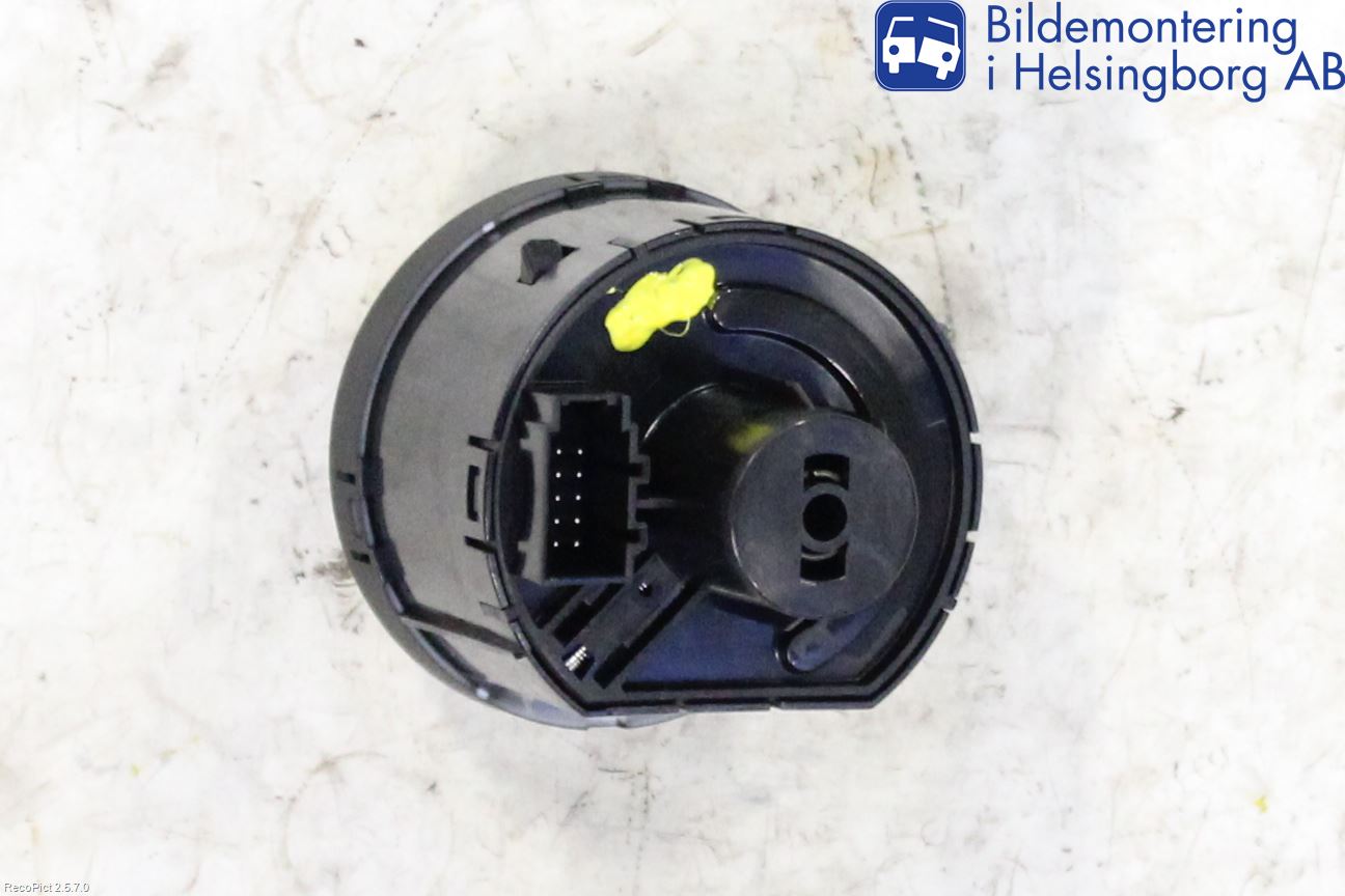 Seat LEON 13-20 Strömställare Ljus