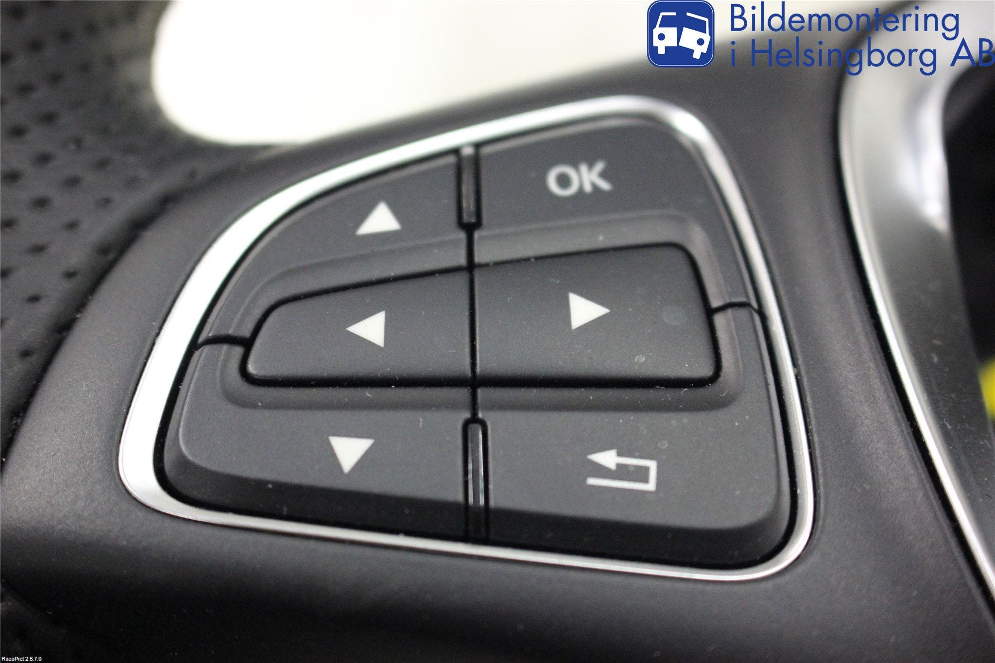 Mercedes-Benz MB GLA-KLASS (X156) 13-20 Ratt