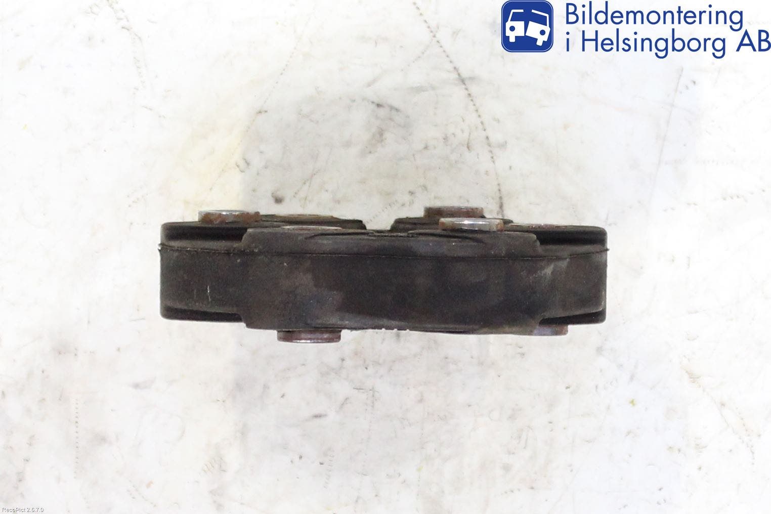 Mercedes-Benz MB GLA-KLASS (X156) 13-20 Mellanaxel Gummiknut