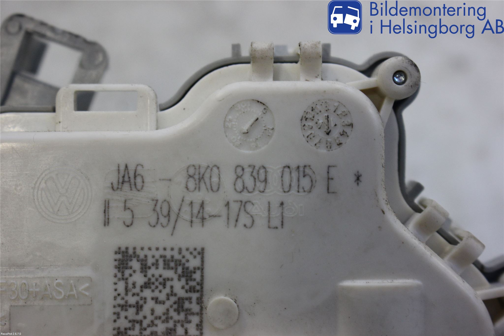 Audi A4 12-15 Centrallåsmotor Vänster