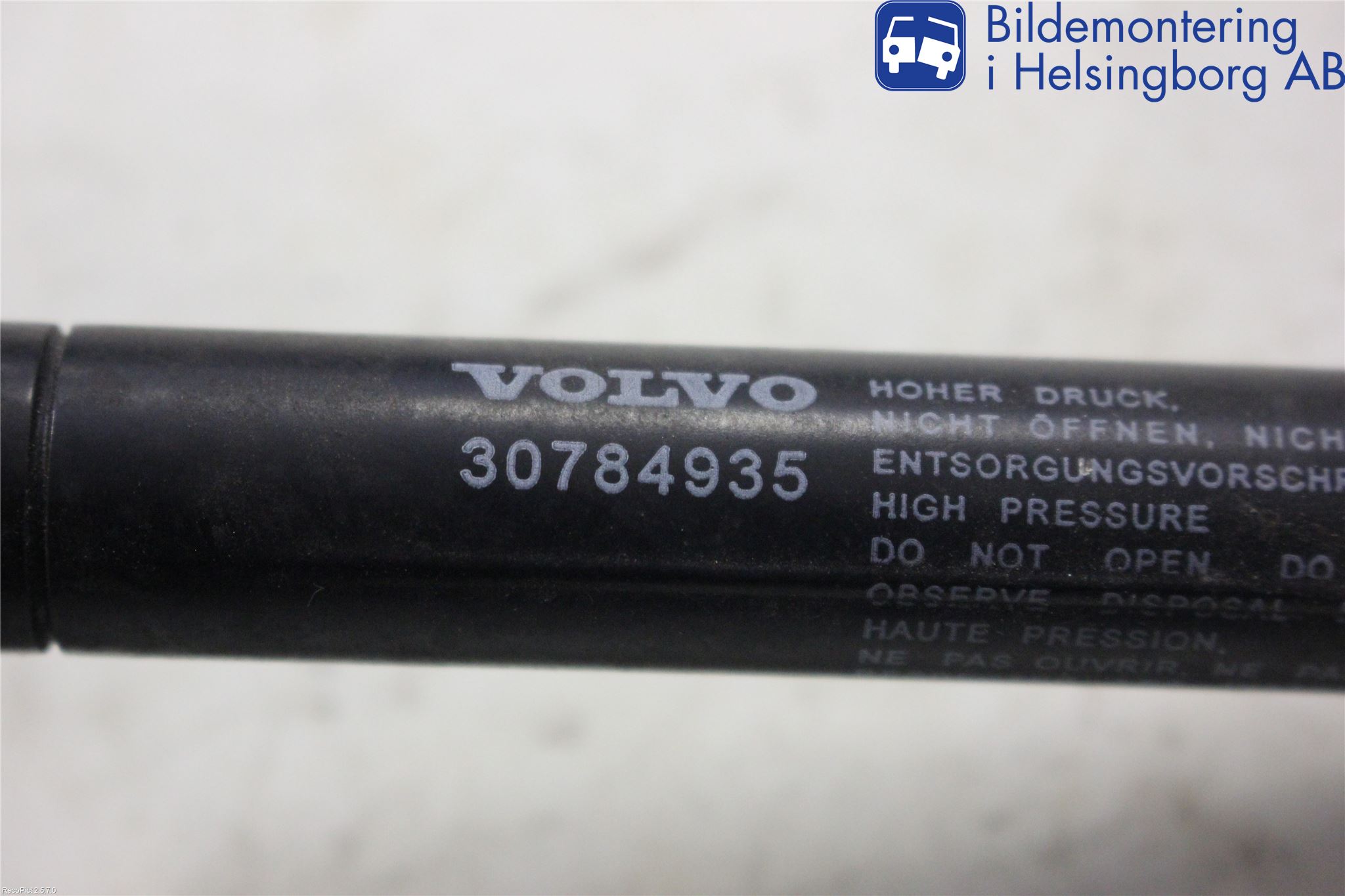 Volvo XC60 09-13 Gasfjäder Motorhuv