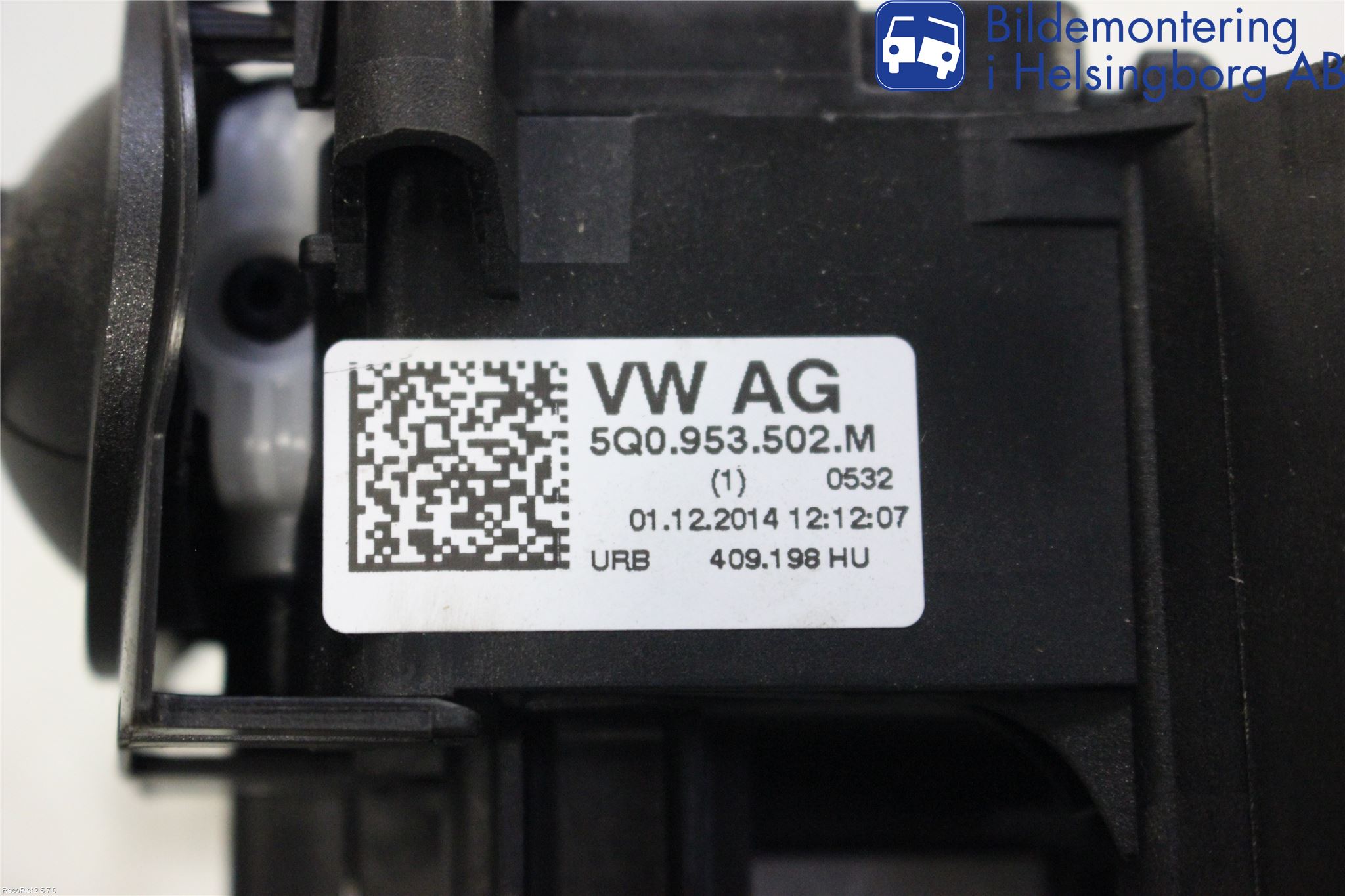 Volkswagen VW PASSAT 15-19 Spakcentral