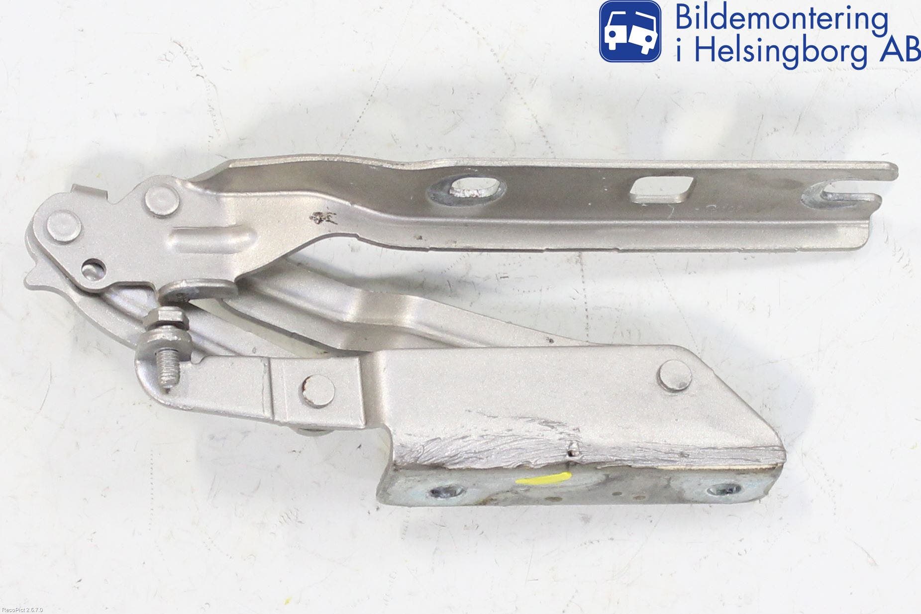 Volkswagen VW GOLF V 04-09 Huvgångjärn