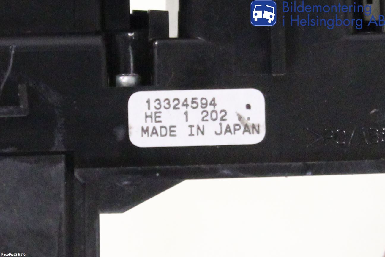 Opel INSIGNIA 09-16 Strömställare Varnings