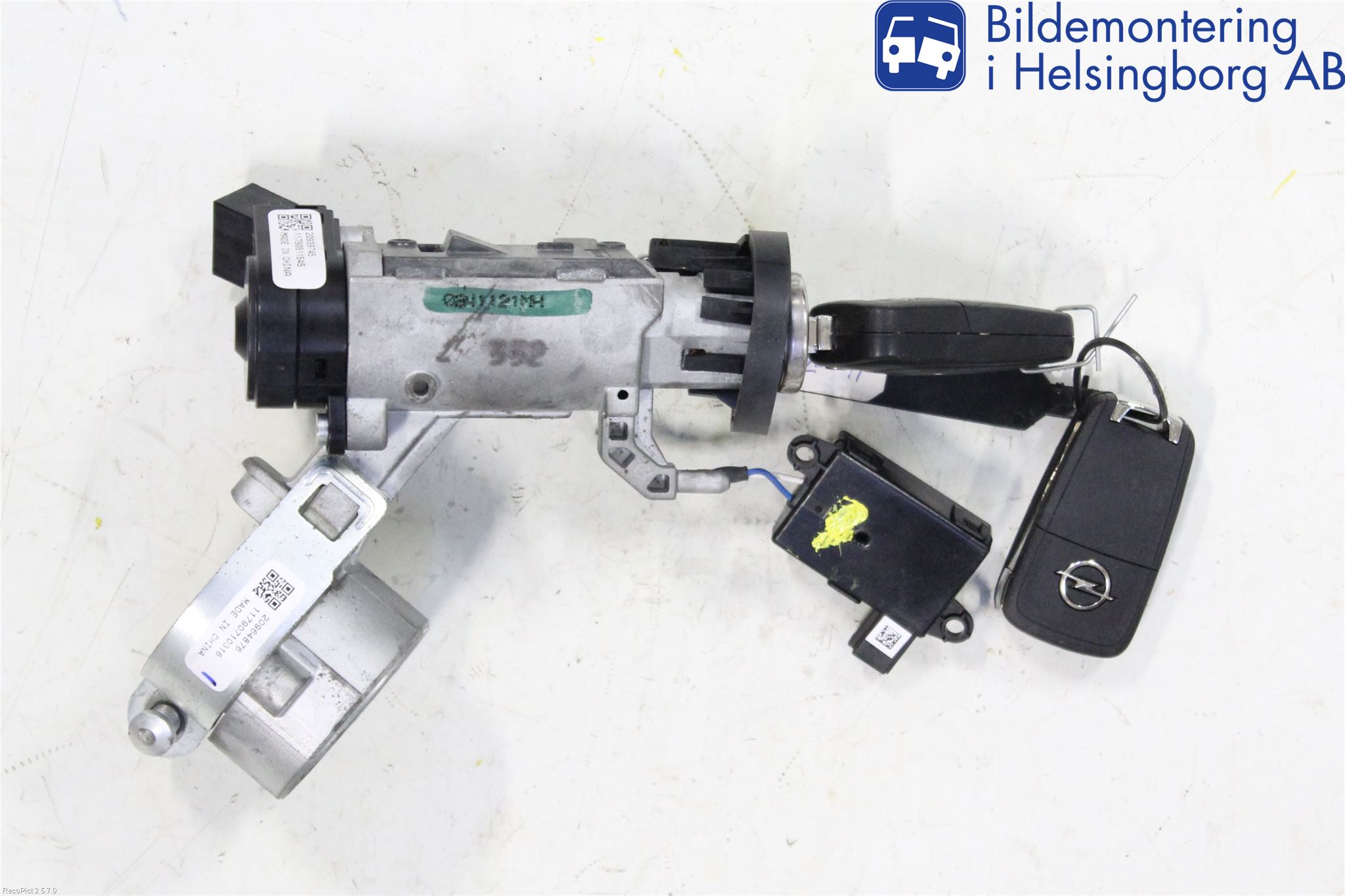 Opel INSIGNIA 09-16 Tändlås