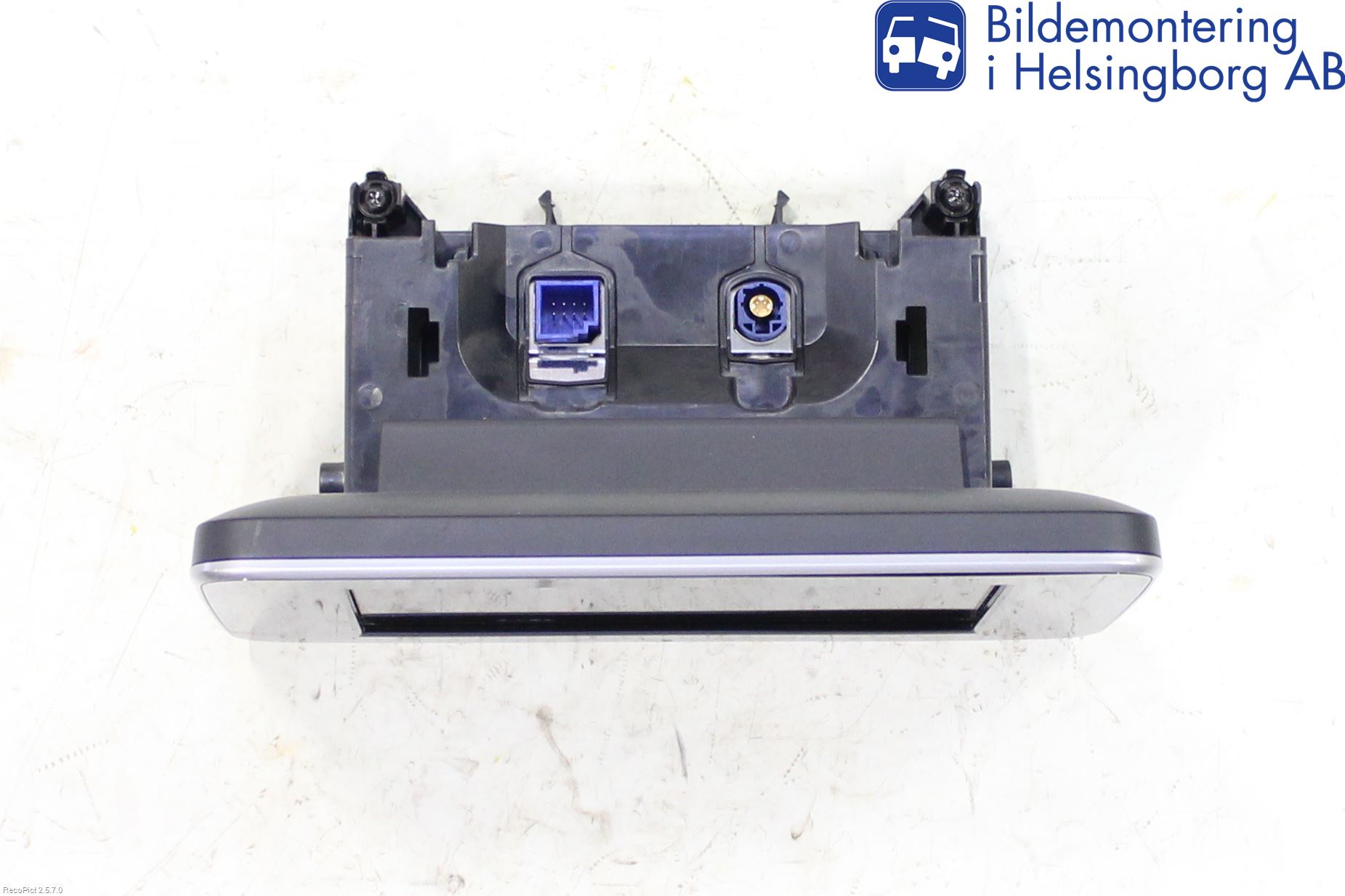 Mercedes-Benz MB C-KLASS (W205) 14-21 Kontrolldisplay