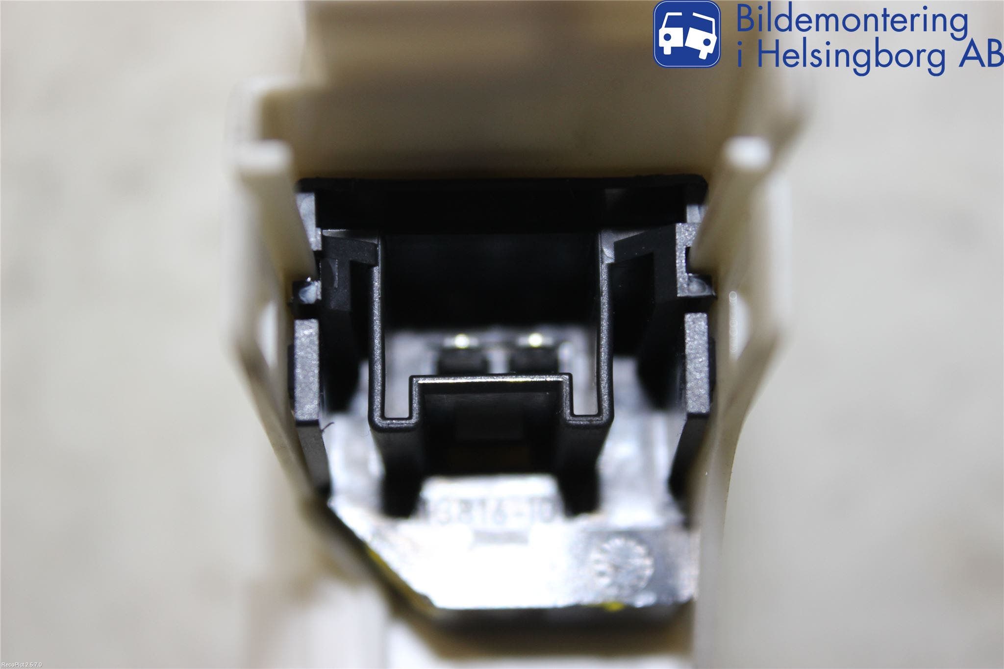 Audi A1/S1 11-18 Fönsterhissmotor