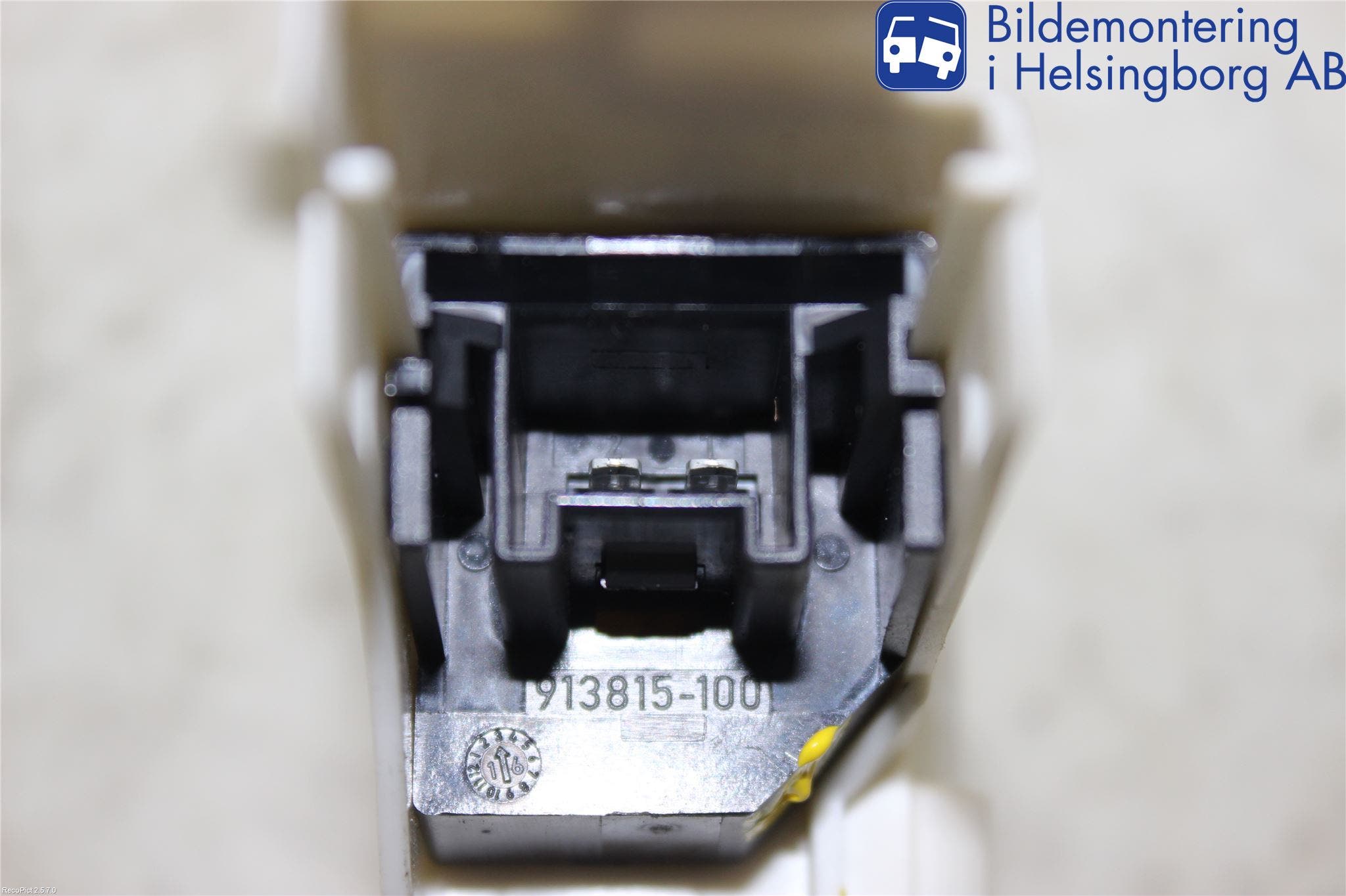 Audi A1/S1 11-18 Fönsterhissmotor