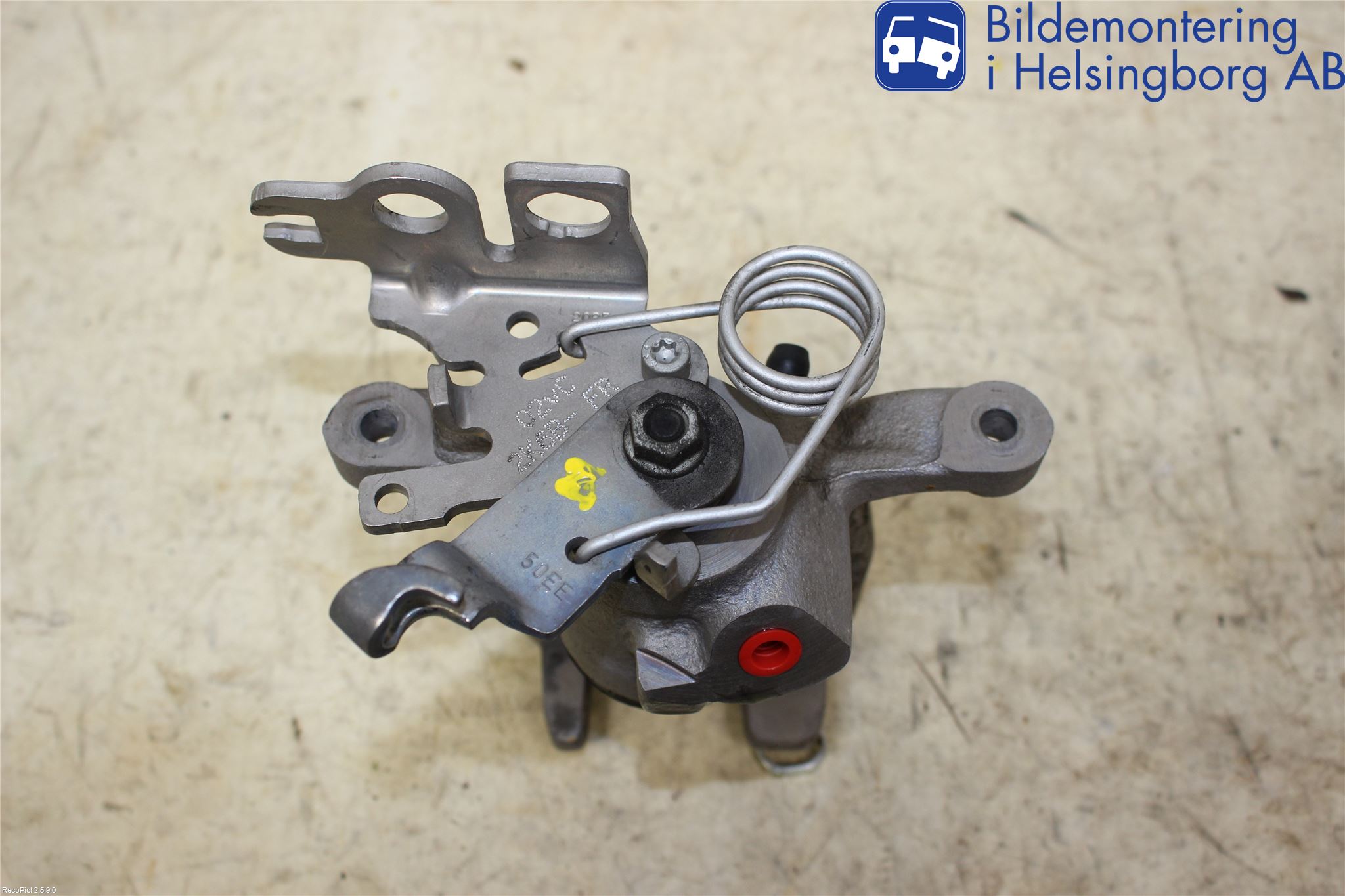 Volkswagen VW CADDY 11-15 Bromsok Bak Höger