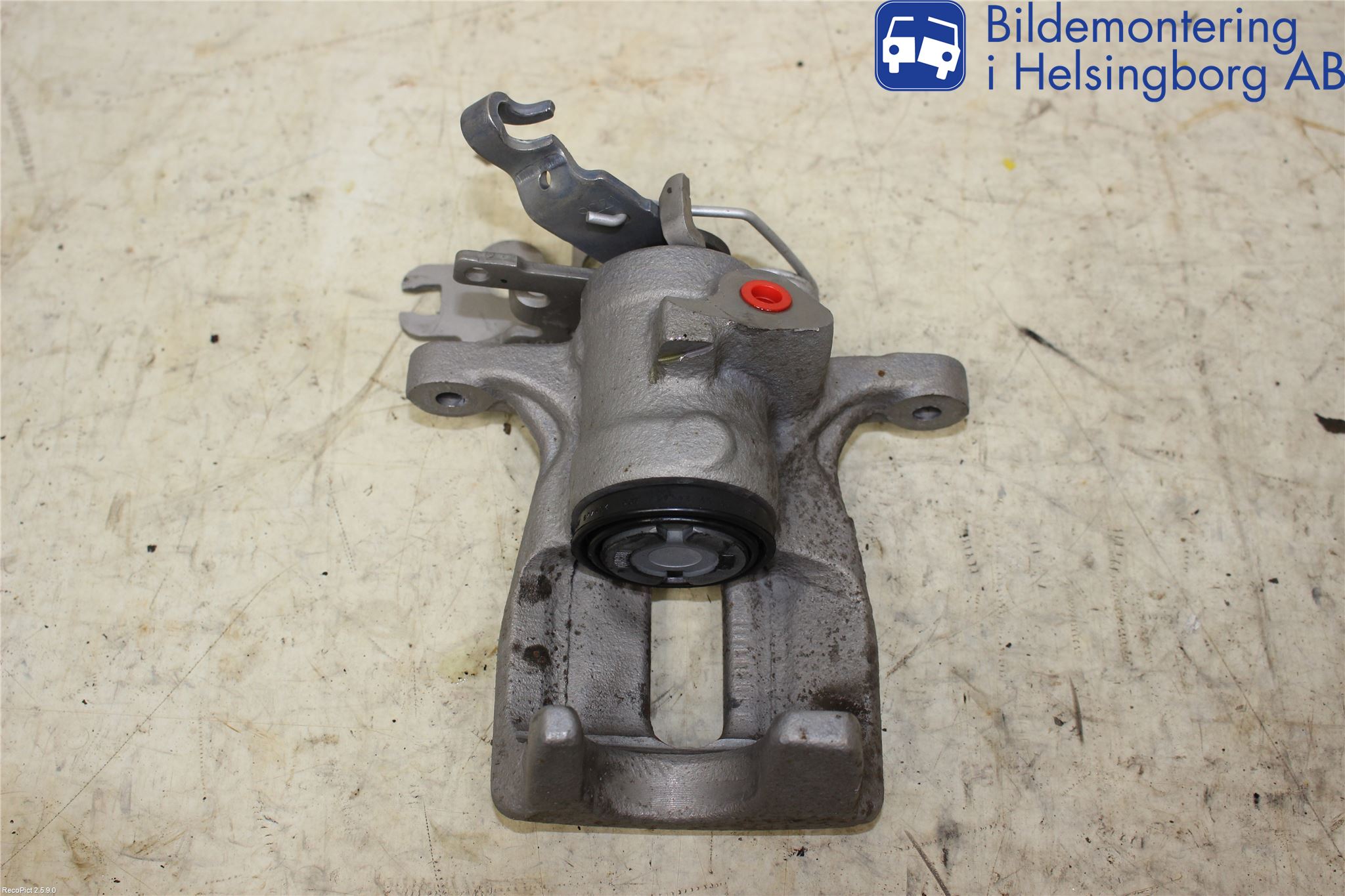 Volkswagen VW CADDY 11-15 Bromsok Bak Höger