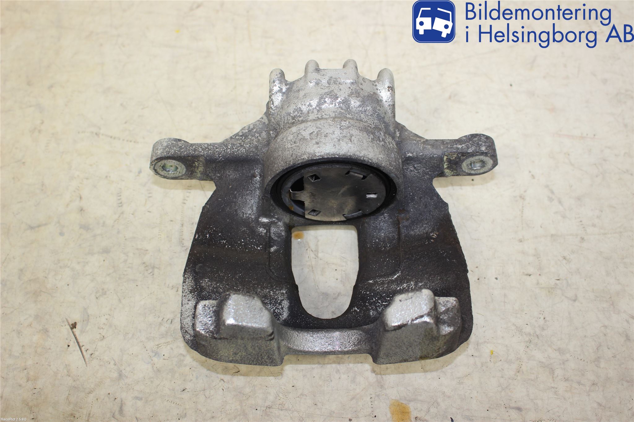 Peugeot 3008 09-16 Bromsok Fram Vänster