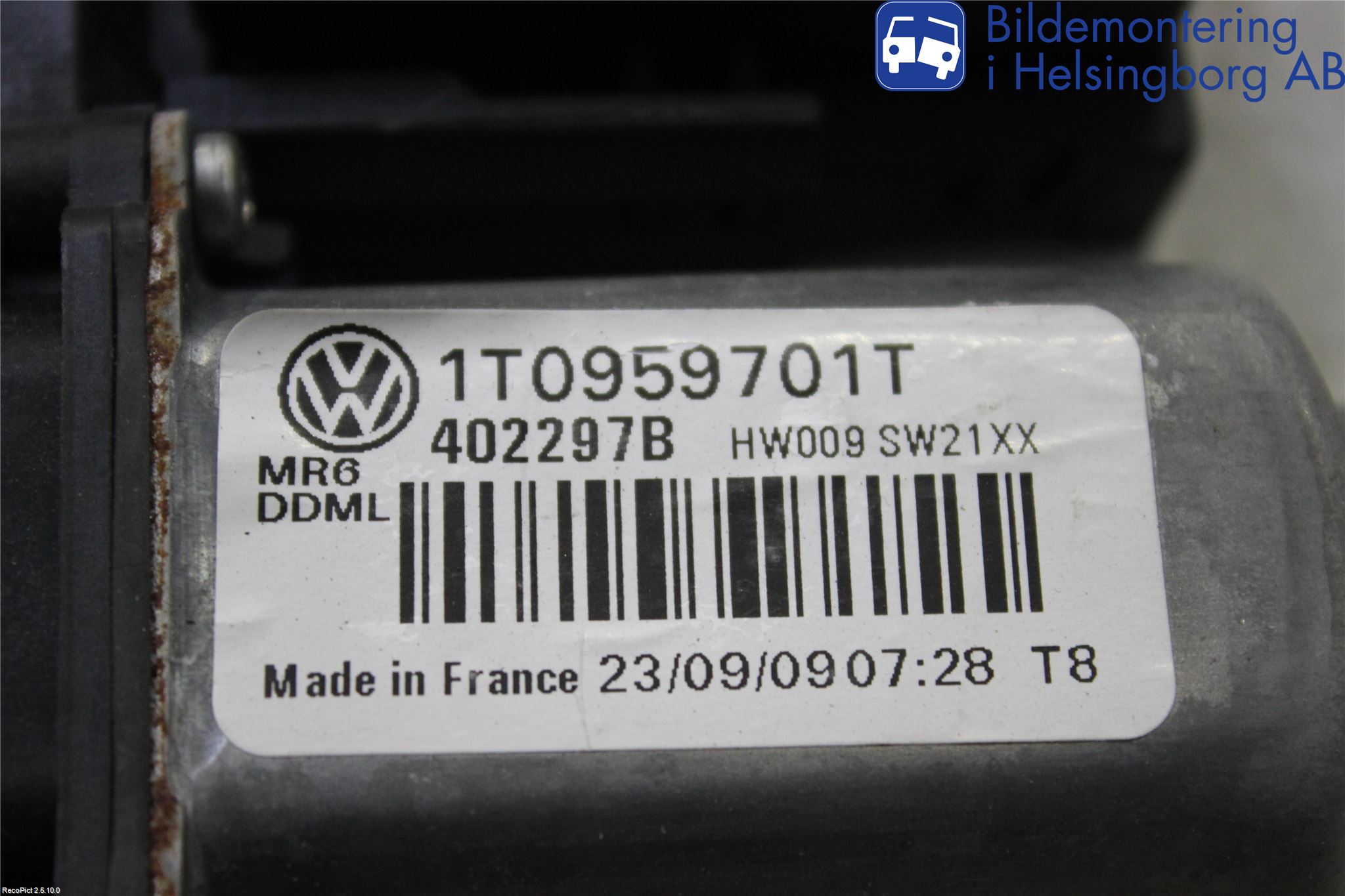 Volkswagen VW CADDY      04-10 Fönsterhissmotor