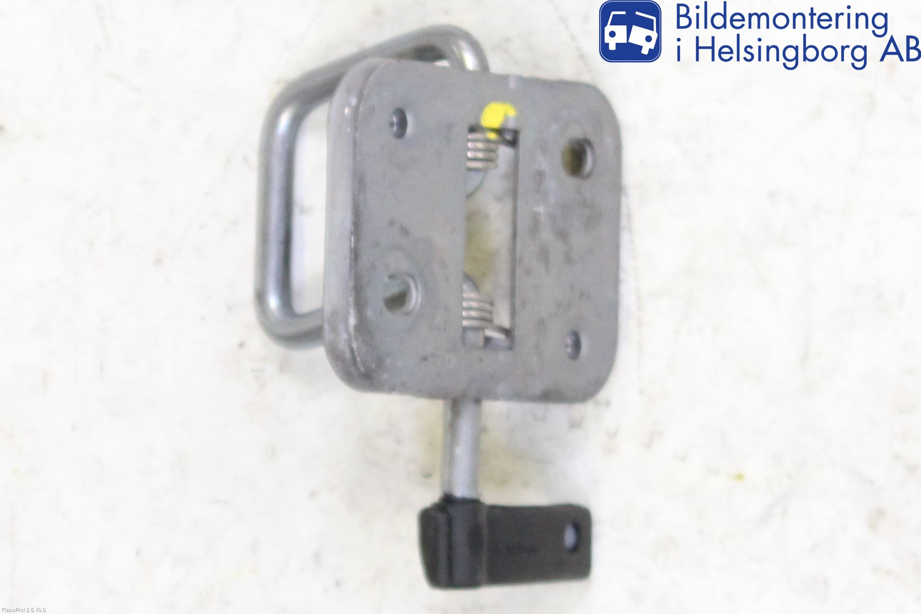 Volkswagen VW PASSAT 15-19 Huvlås