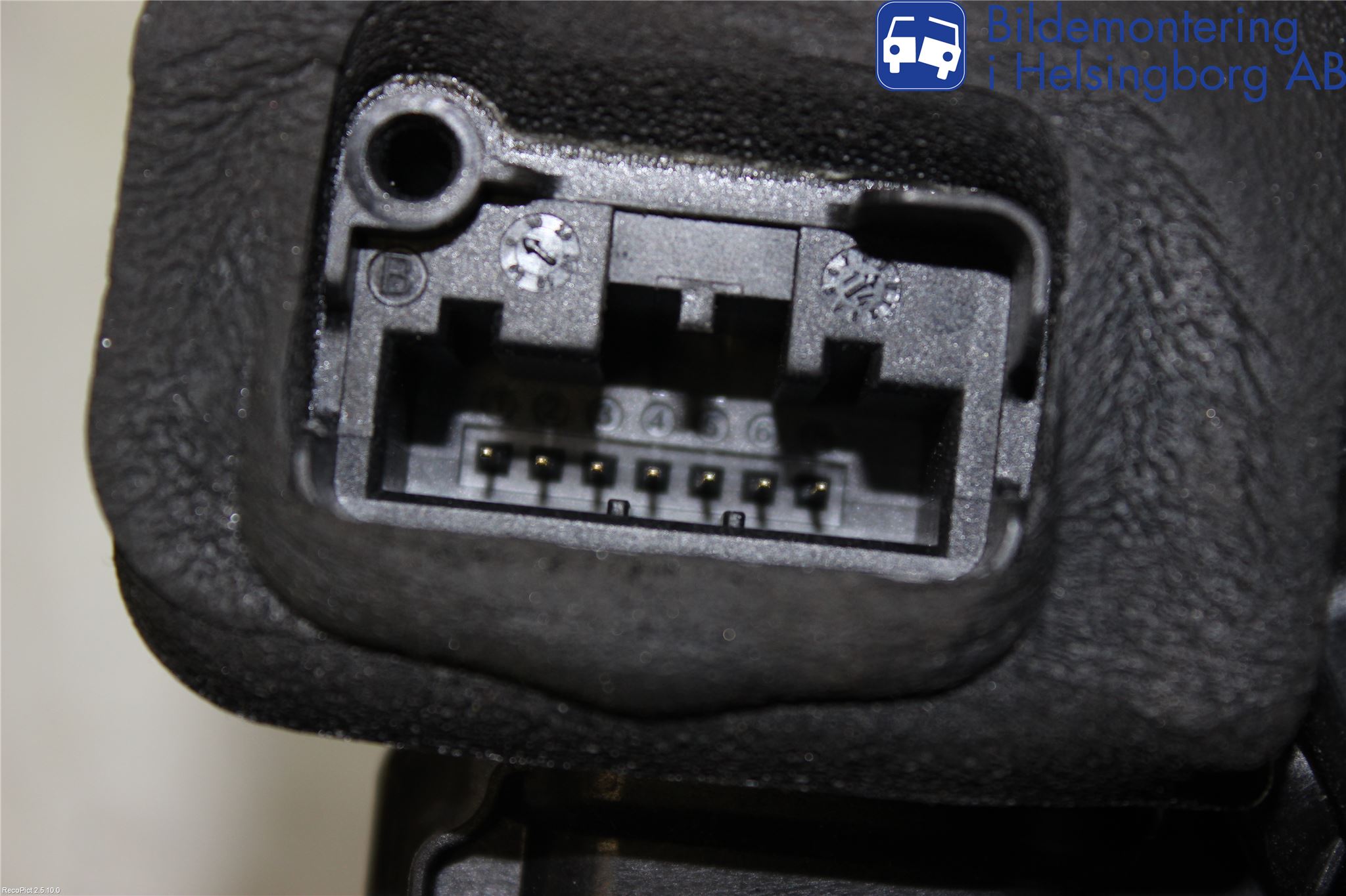 Volkswagen VW UP! / E-UP! Centrallåsmotor Vänster