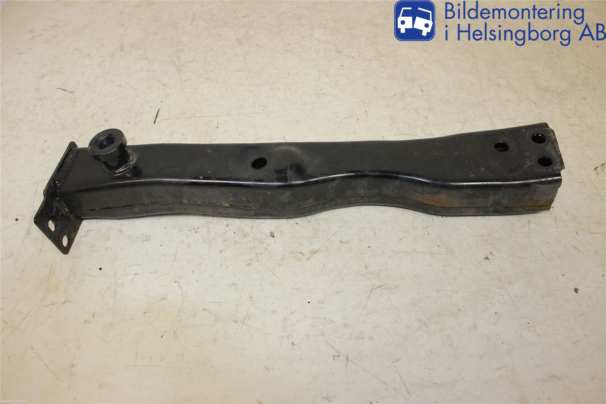 Nissan QASHQAI 14-17 Framvagnsbalk