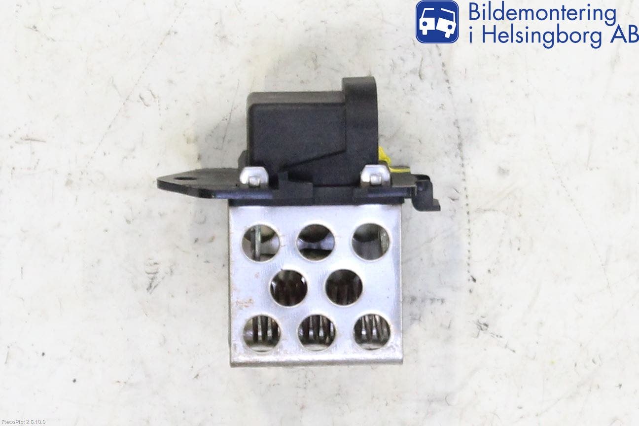 Nissan NV200/NV200 COMBI Relä Kylfläkt