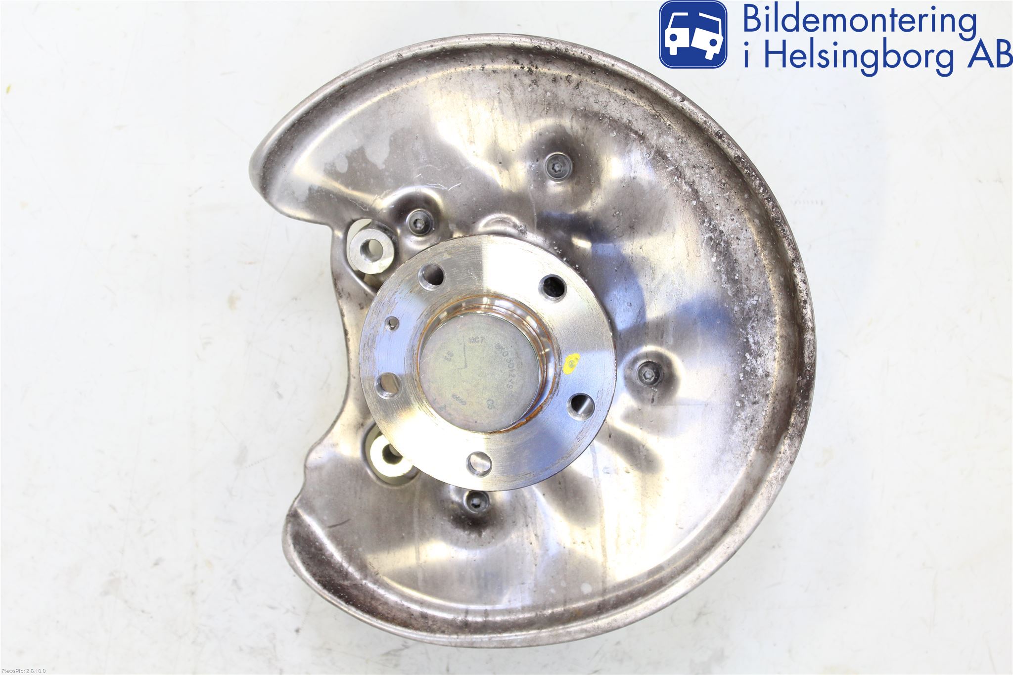 Audi A4/S4 B9 16-19 Hjullagerhus-Spindel Vä B