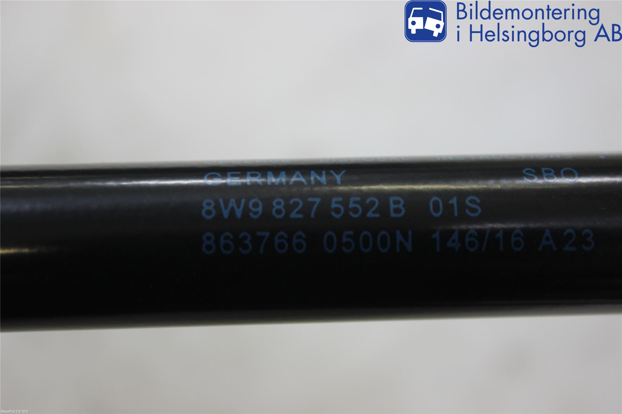 Audi A4/S4 B9 16-19 Gasfjäder Baklucka