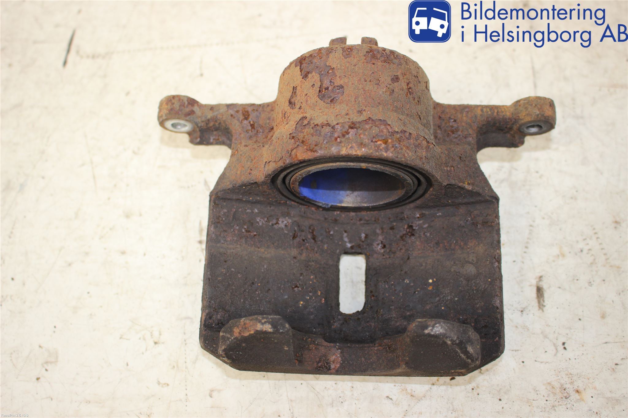 Nissan QASHQAI+2  10-14 Bromsok Fram Vänster