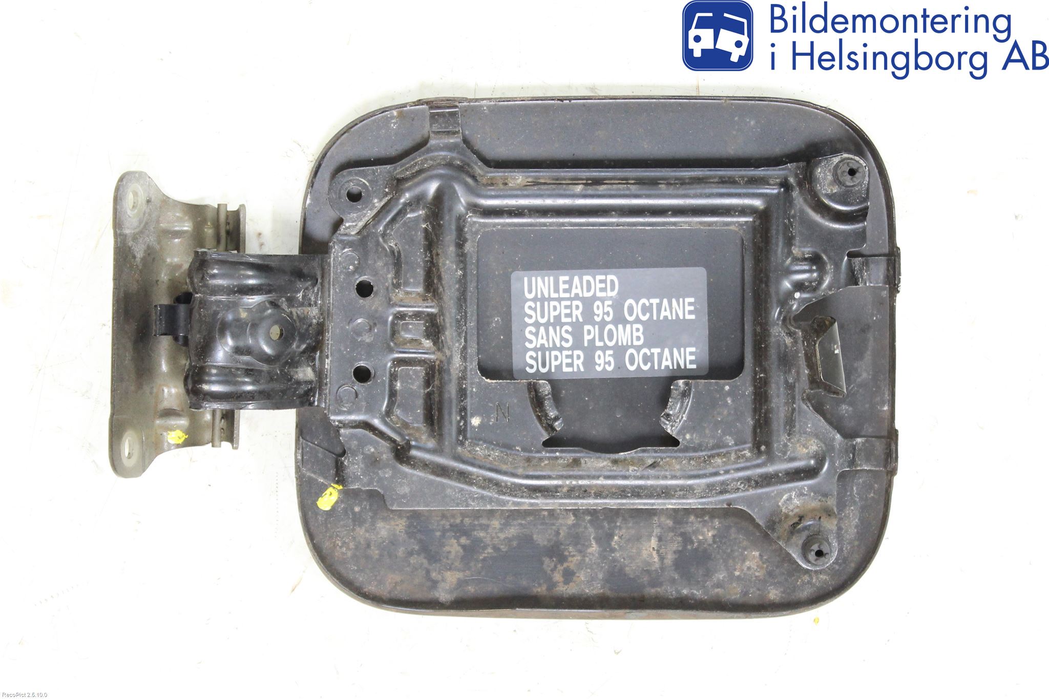 Nissan QASHQAI+2  10-14 Tanklucka