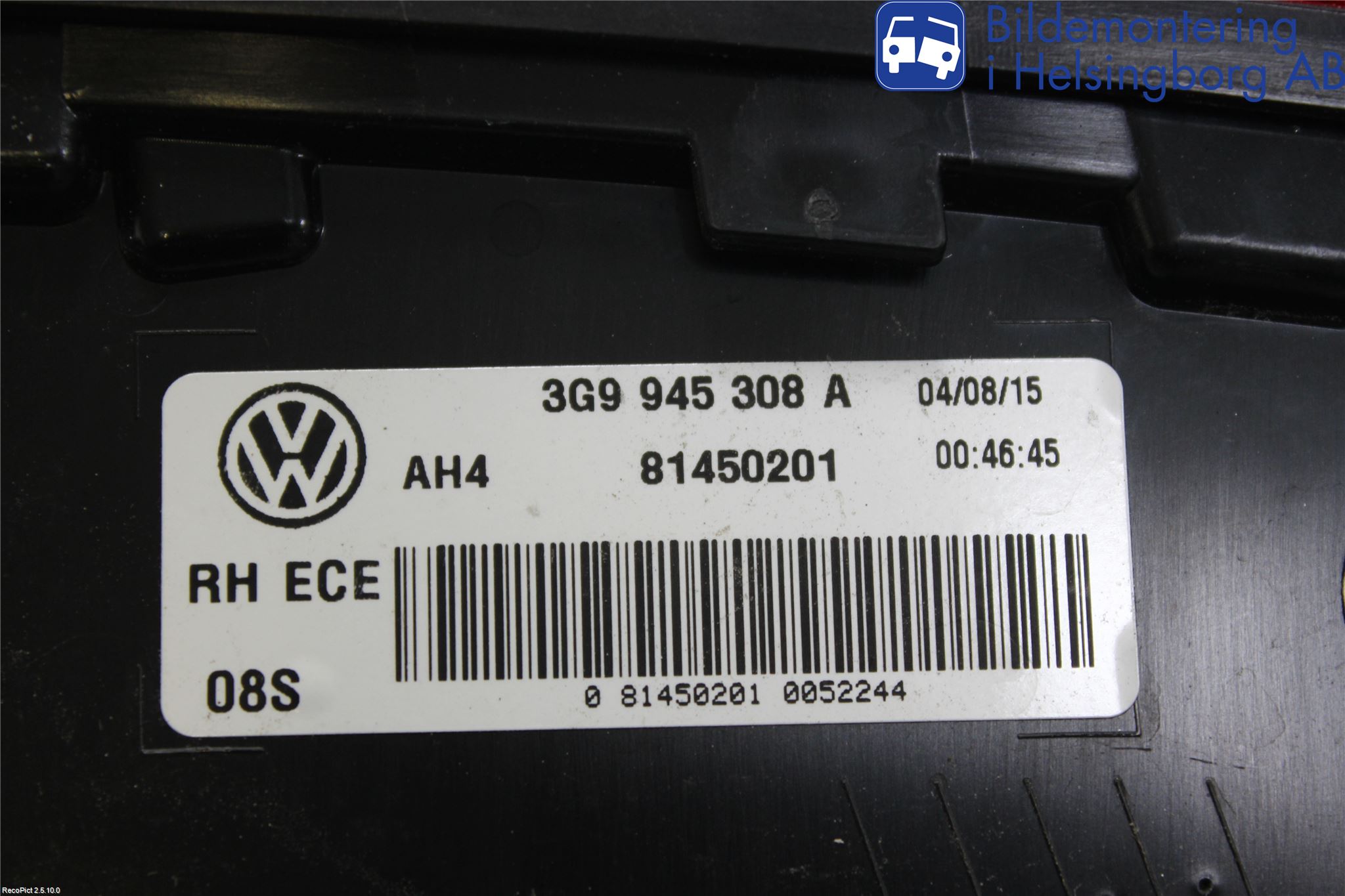 Volkswagen VW PASSAT 15-19 Bakljus Lucka Hö