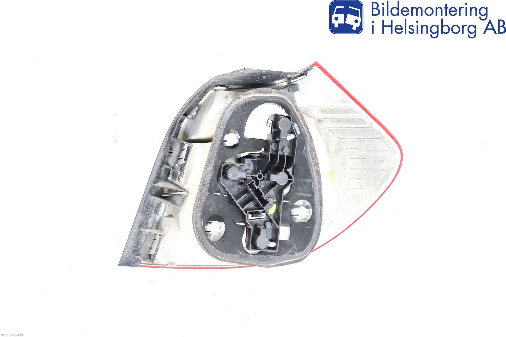 BMW 1 E87/81 5D/3D 03-11 Bakljus Vänster