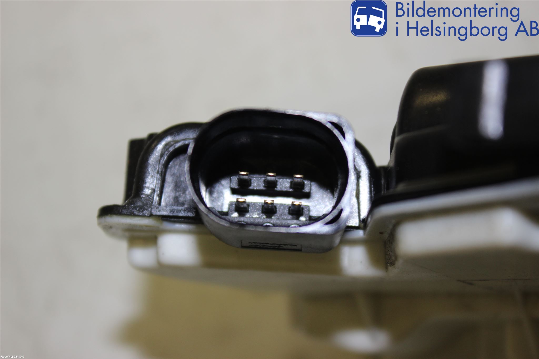 Skoda SUPERB 09-15 Centrallåsmotor Höger