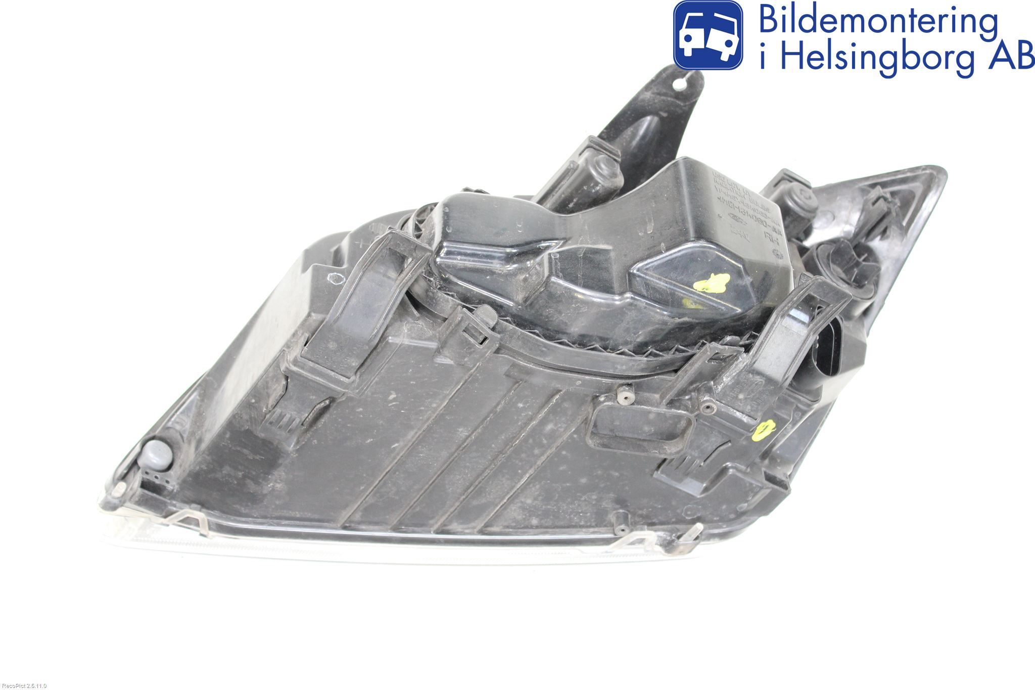 Ford FOCUS     04-07 Strålkastare Höger