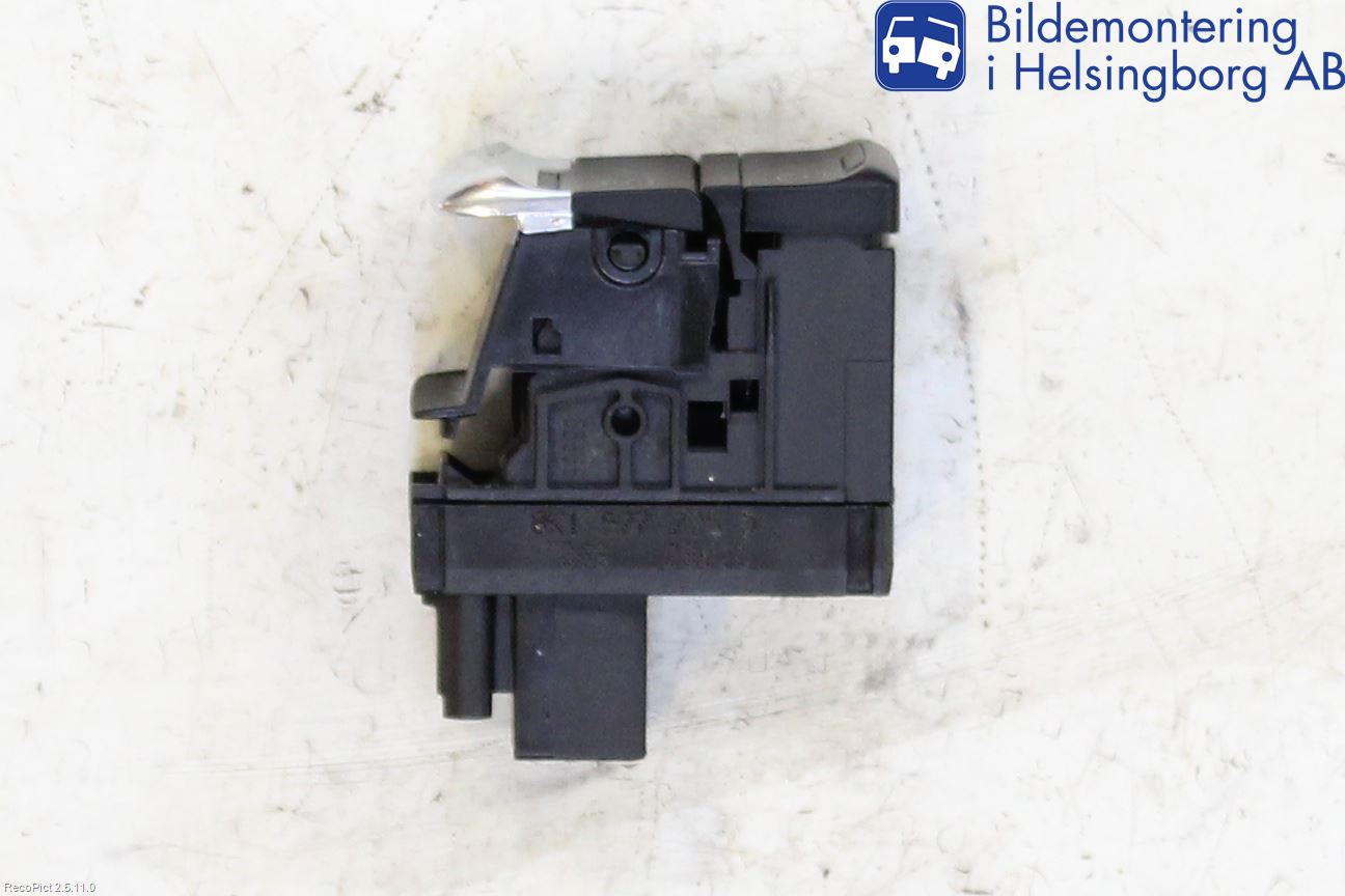 Audi A4 12-15 Strömställare Parkeringsbroms